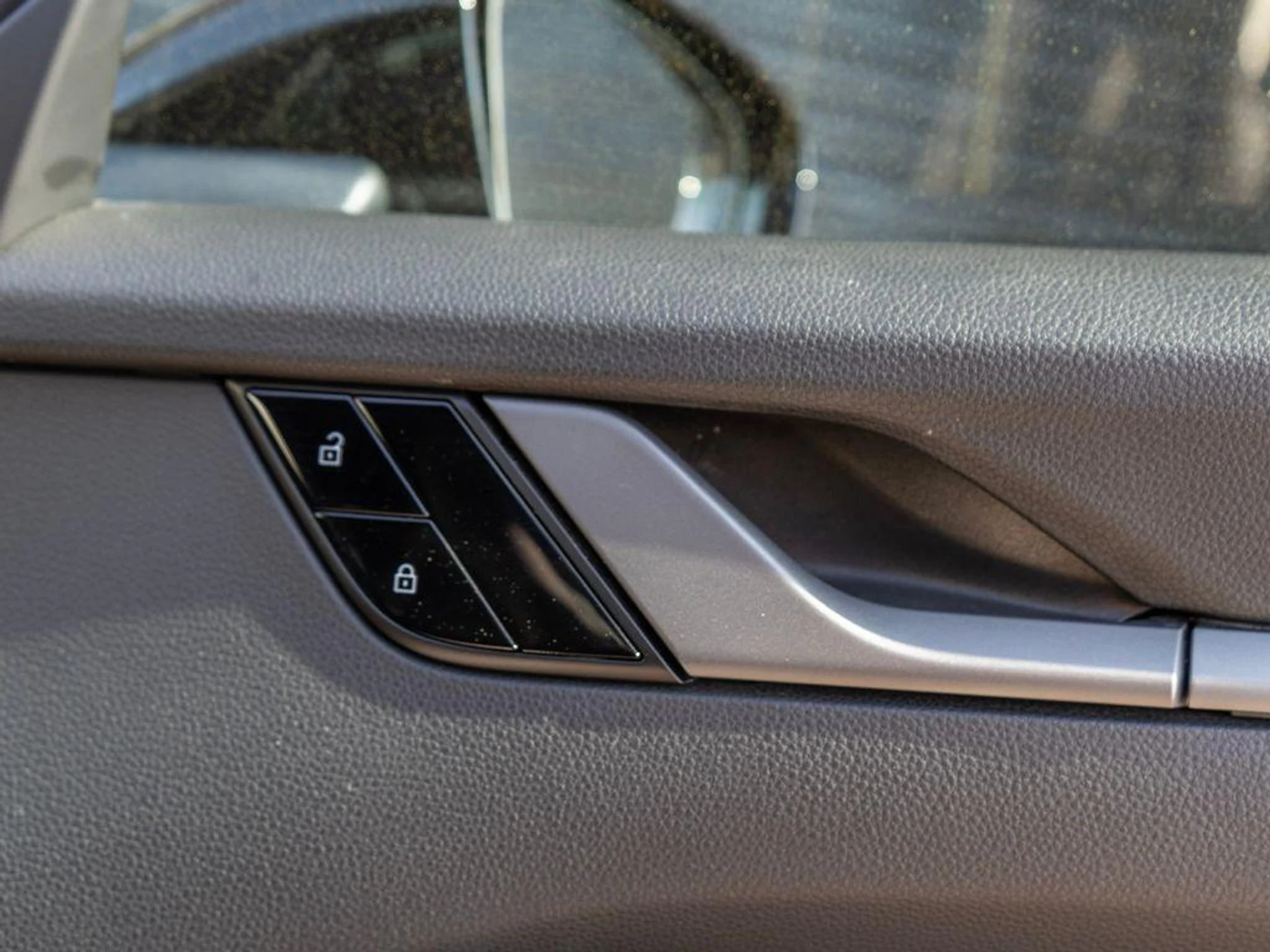 mph031_4154513092_Pj_Bn_PZ_8_F2r_Uf6_Ii_Ek4_J_Bg_3_Jpac_439475afea