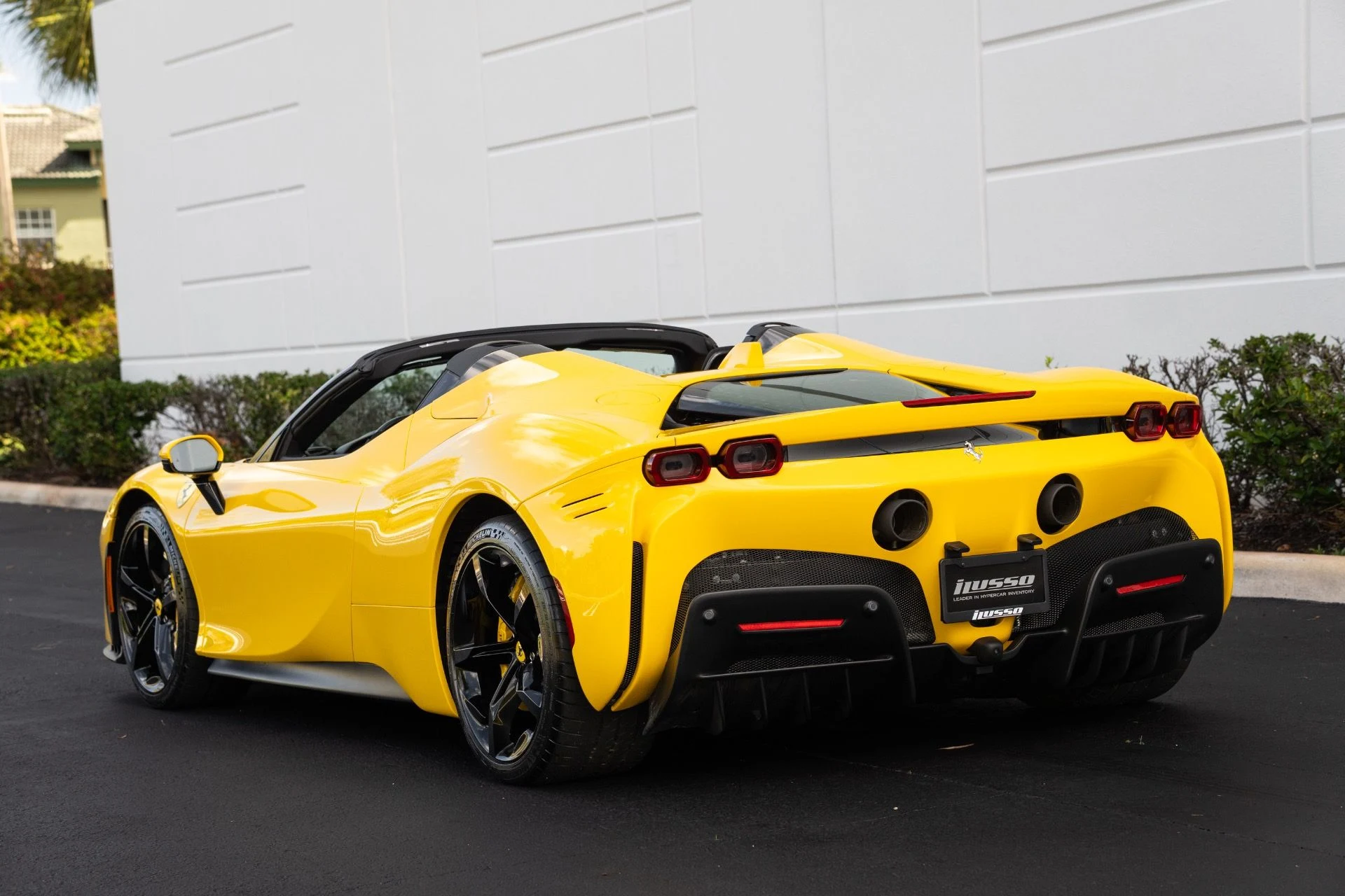 mph031_4154907190_Used_2025_Ferrari_SF_90_Spider_1772646640_46260d00bc