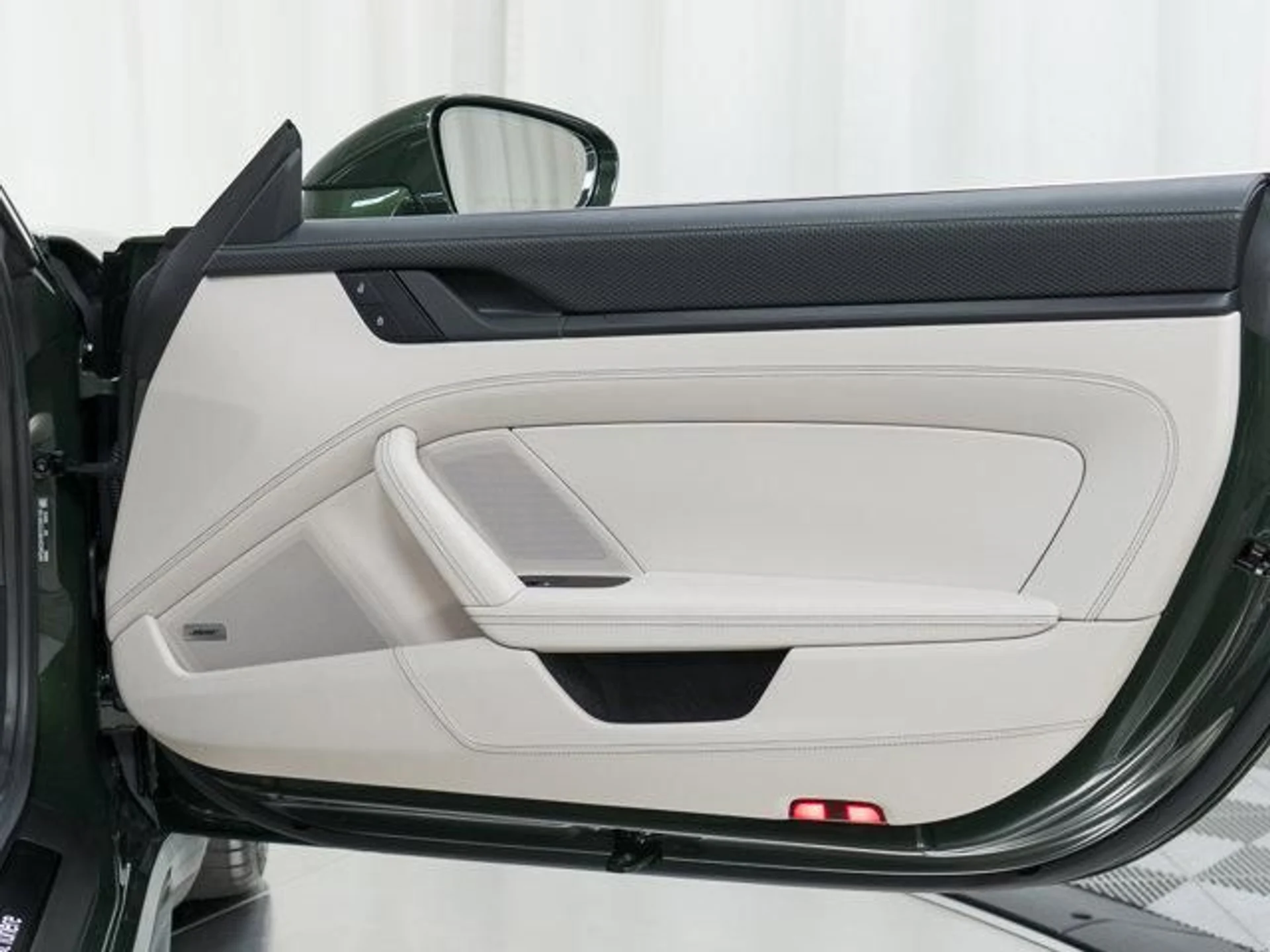 mph031_4155068555_h_JPF_3_Lc_Ez_M_Bl_IPTXV_Jmm_C_Xy_IJ_Sc_12353d556d