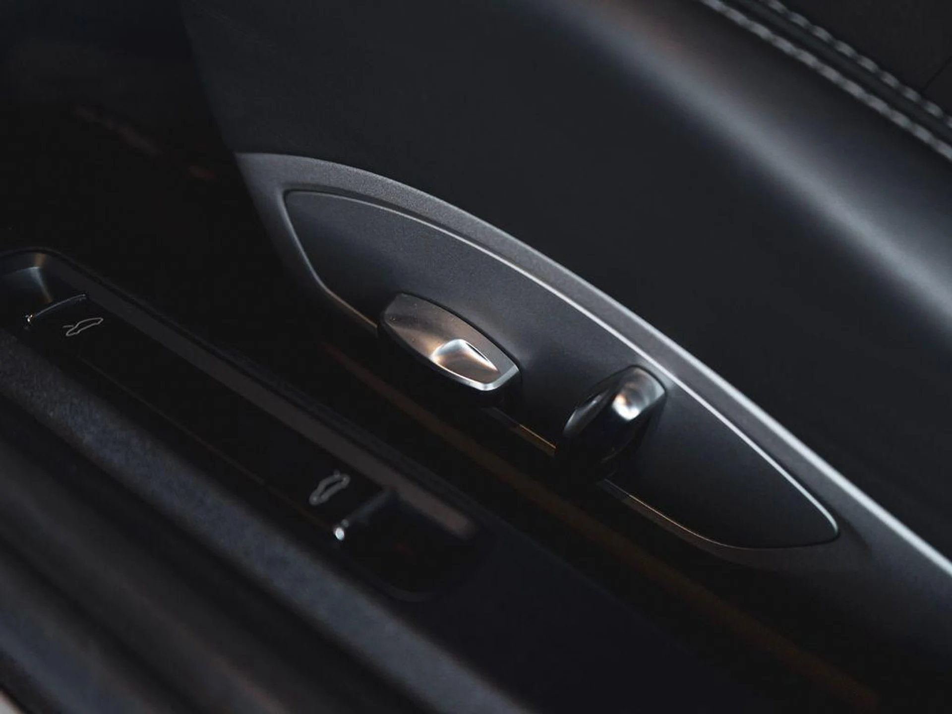 mph031_4156154832_0_URKU_Bhk4tlkogm9k_Y9_Hy_C_Eq_OW_0_db0b0db420