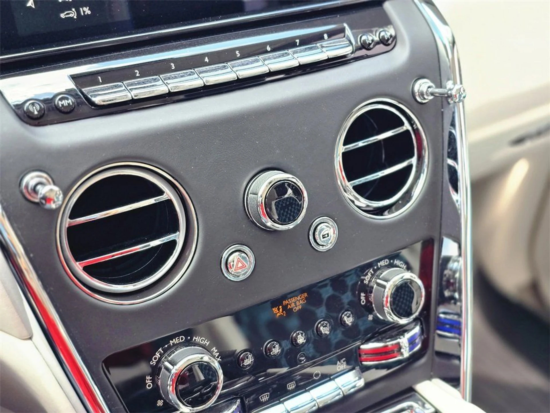 mph031_415877445_e5e30c1d3d420d296d289d62139619c5_a338b6440a