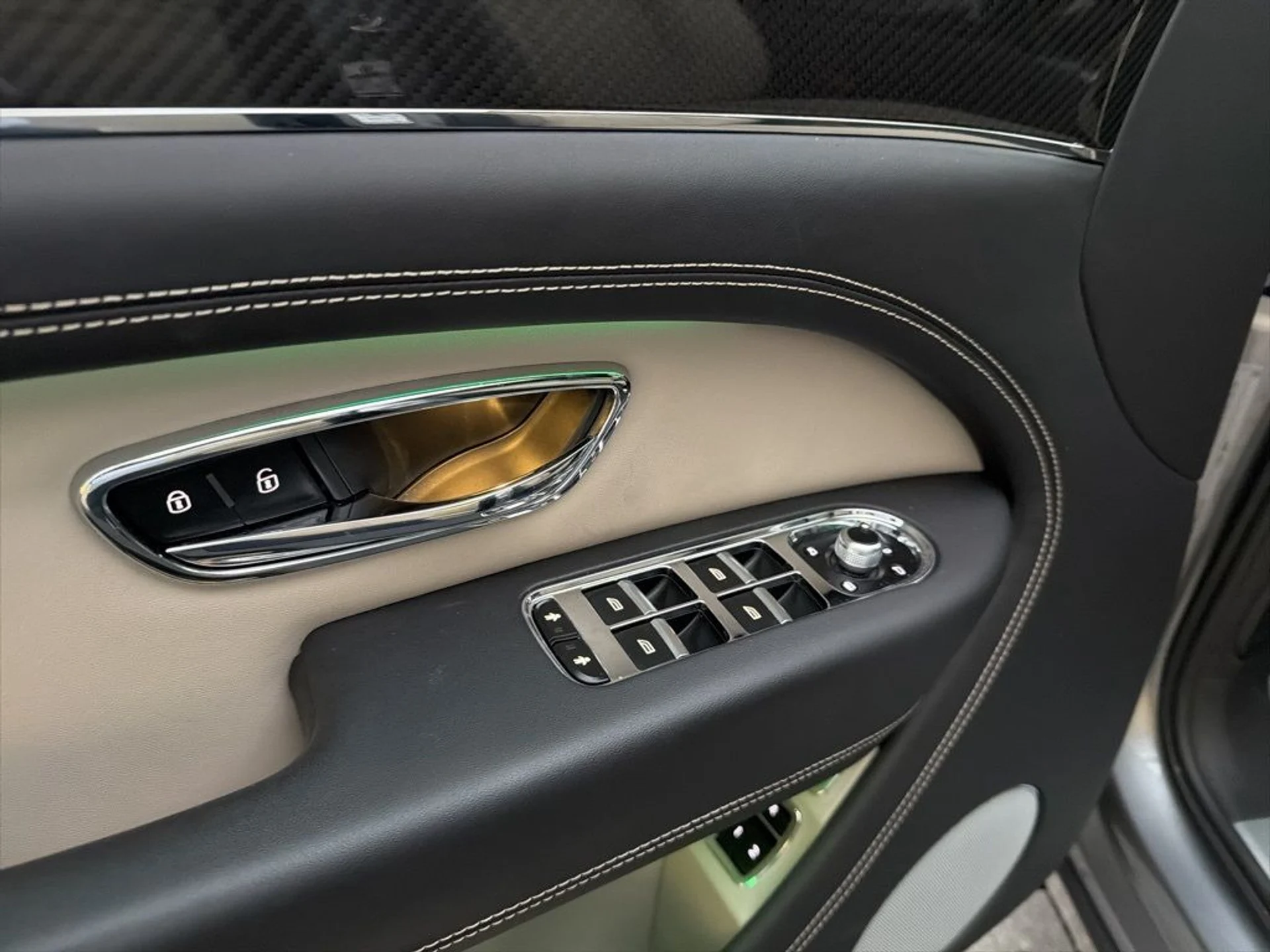 mph031_4173018819_b70ae6703876bd24d05699bb6fc047fd_b9d2b2aaa7