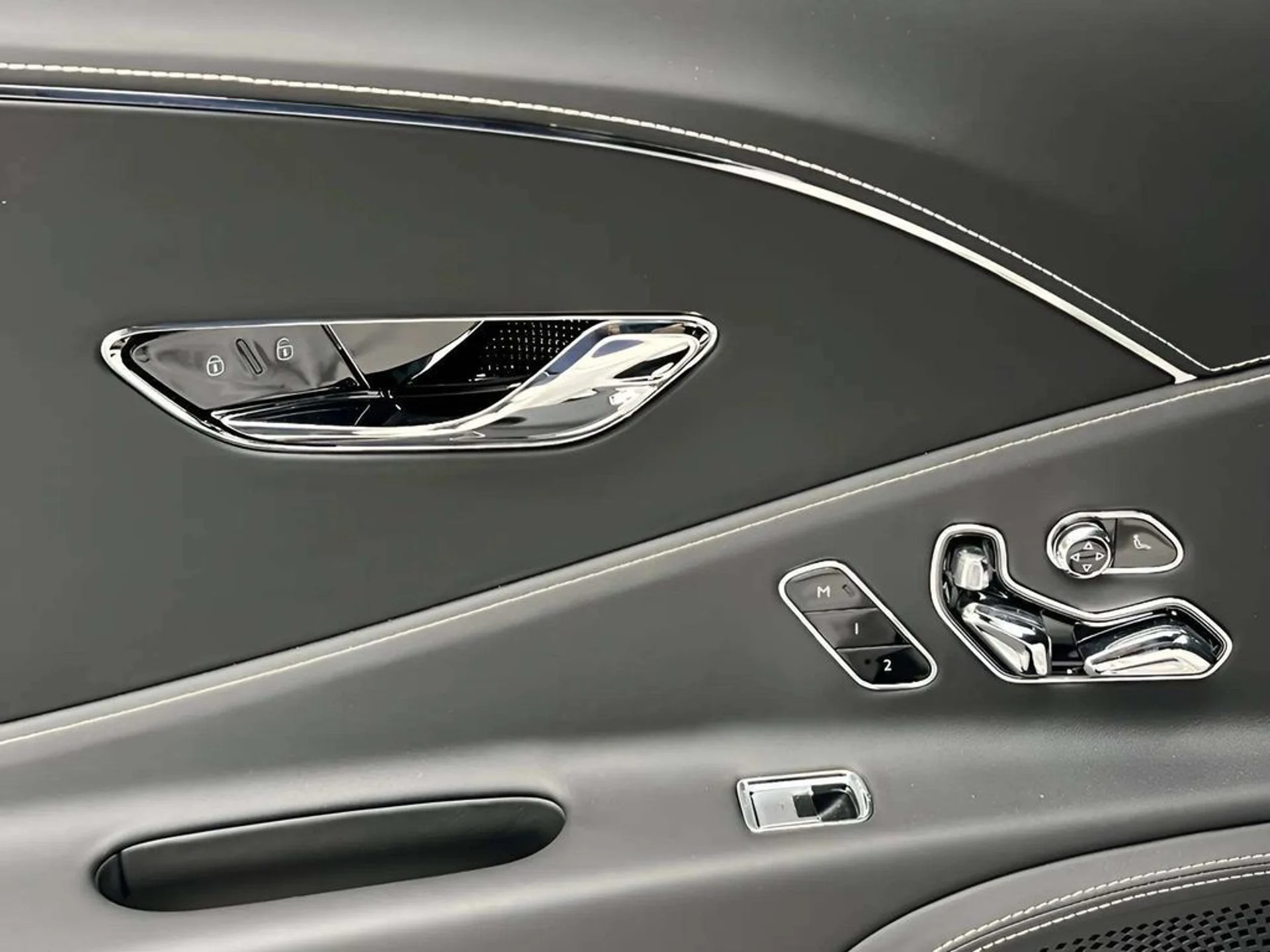 mph031_4174579116_0acc6a9ee74fbf15f5f4ff417ffc78acx_6edb31f736