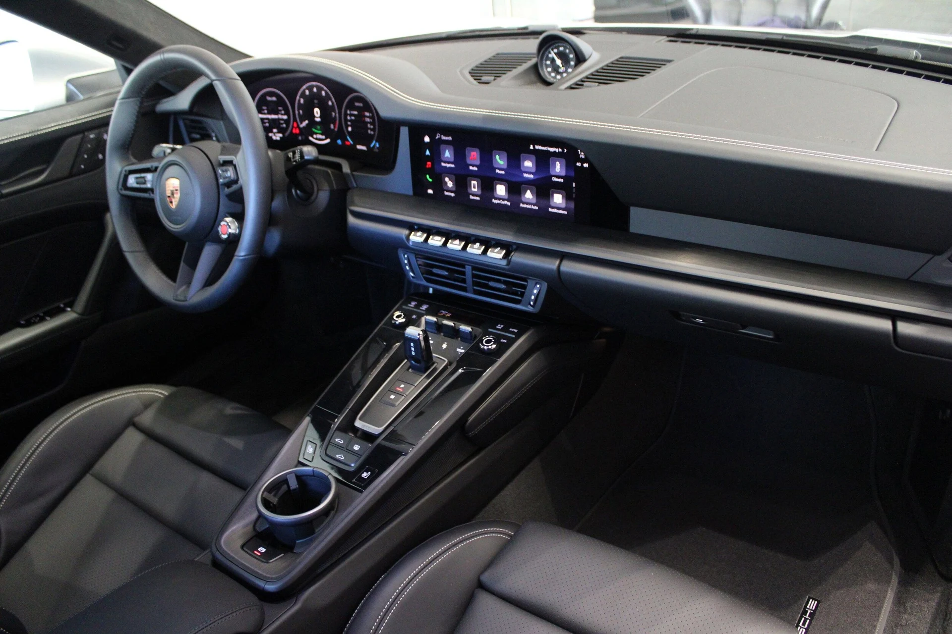 mph031_41778574_7837cd63facba24f941e49f0c128371fx_e123375674