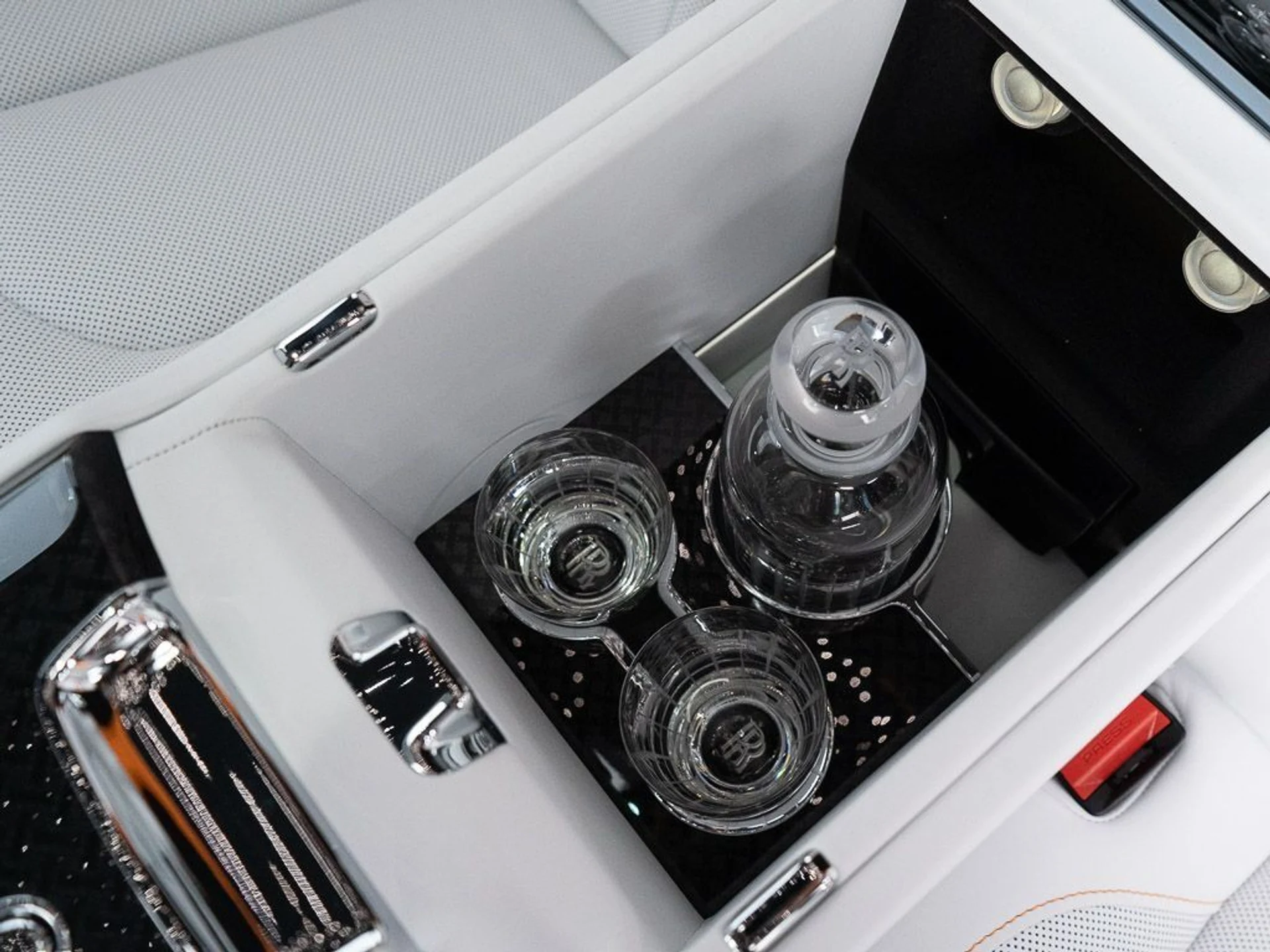 mph031_4198733851_7d39005223083086d68bae3deb3e9525_7726009ba6