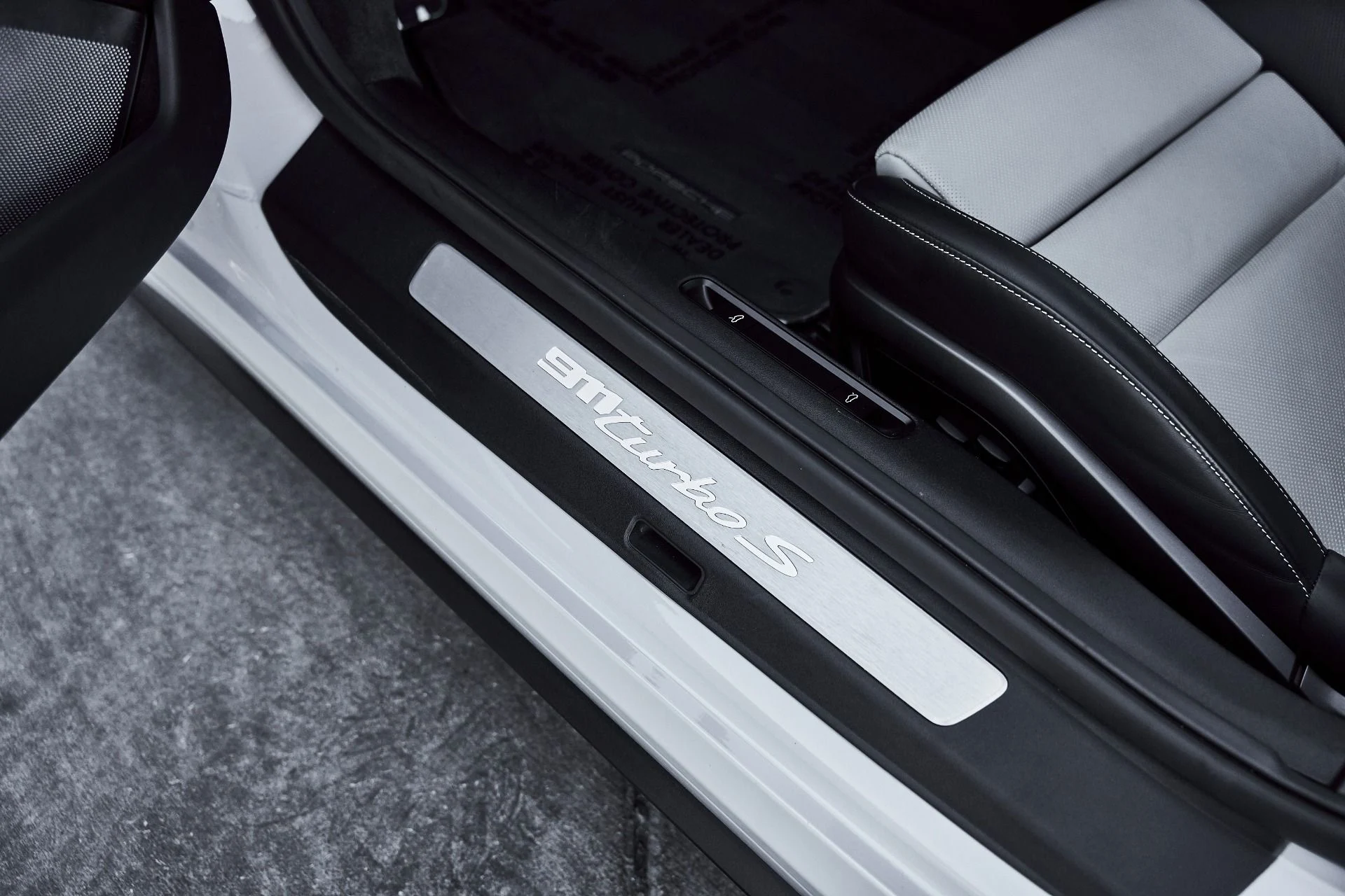 mph031_4205974653_Used_2023_Porsche_911_Turbo_S_1774404028_92a68afe45