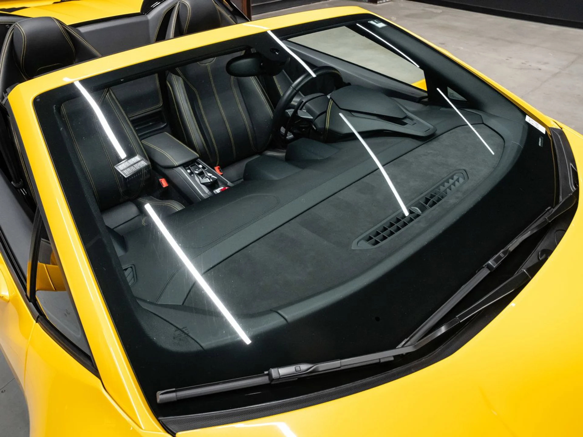 mph031_4207635652_lamborghini_huracan_2017_d666c642d8