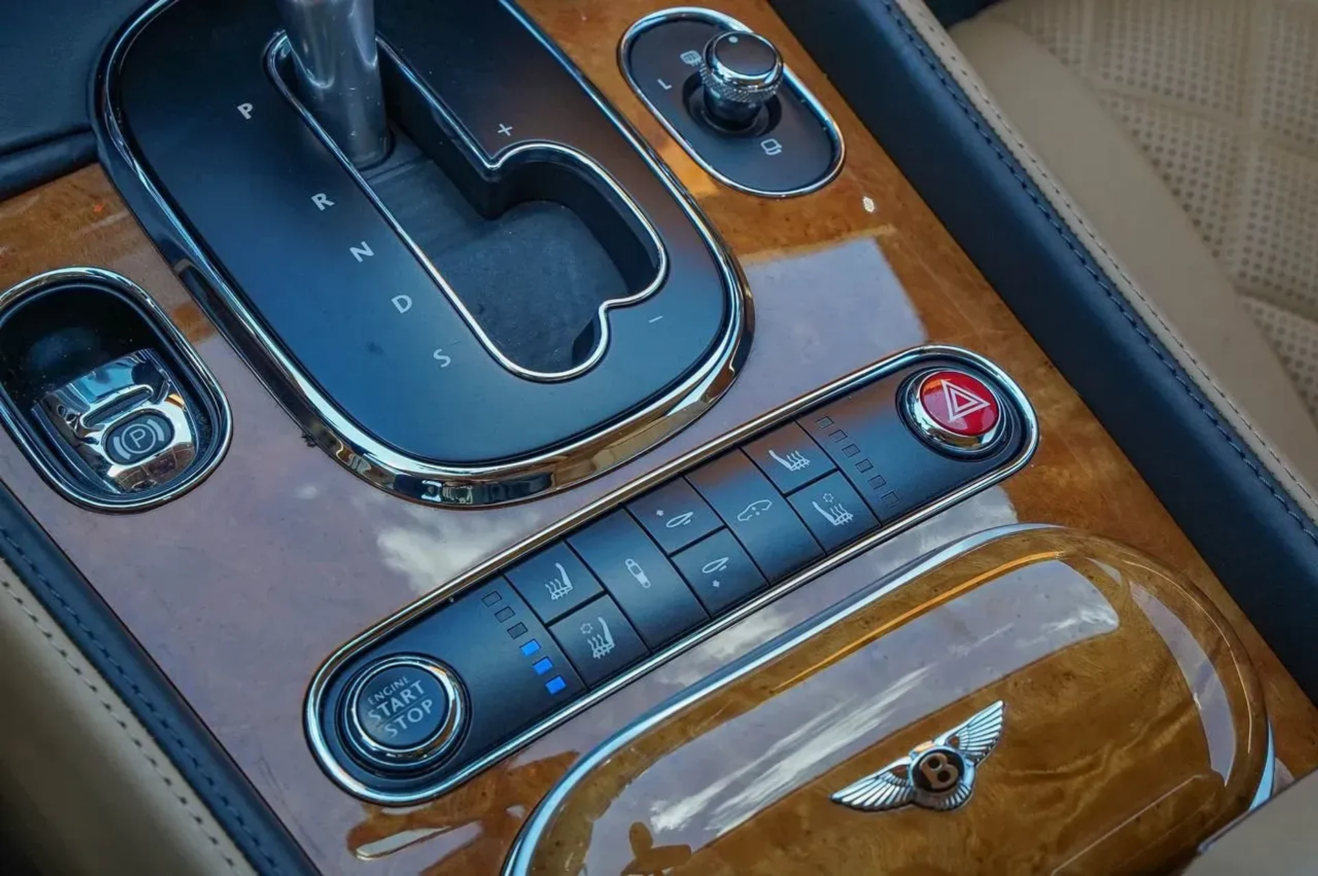 mph031_4213840729_af835042f5dd46d593b53537b87f8a95_e573d493ca