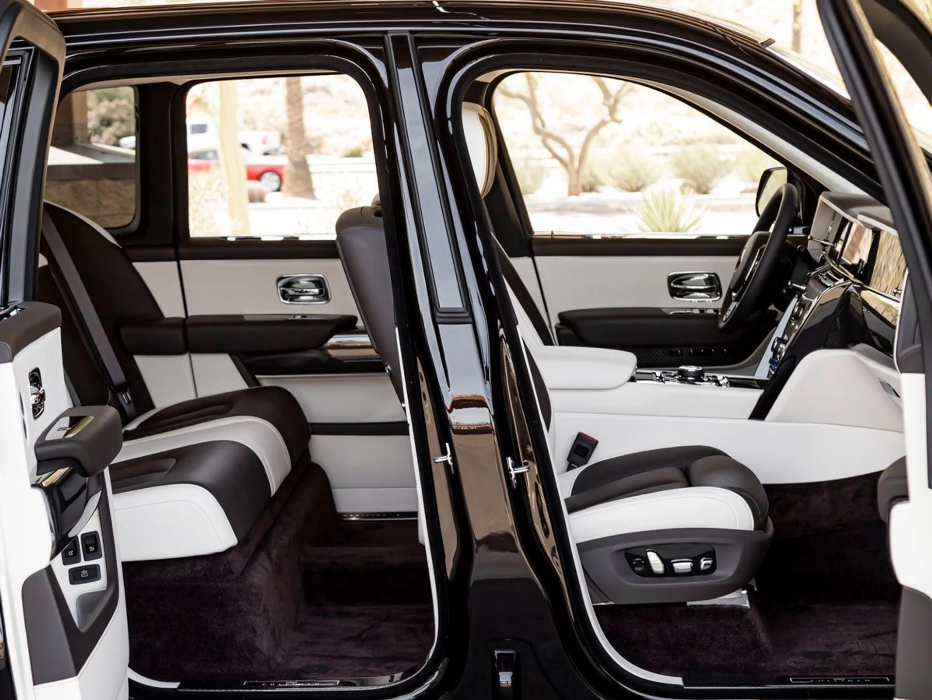 mph031_423990562_32_034c9aac76