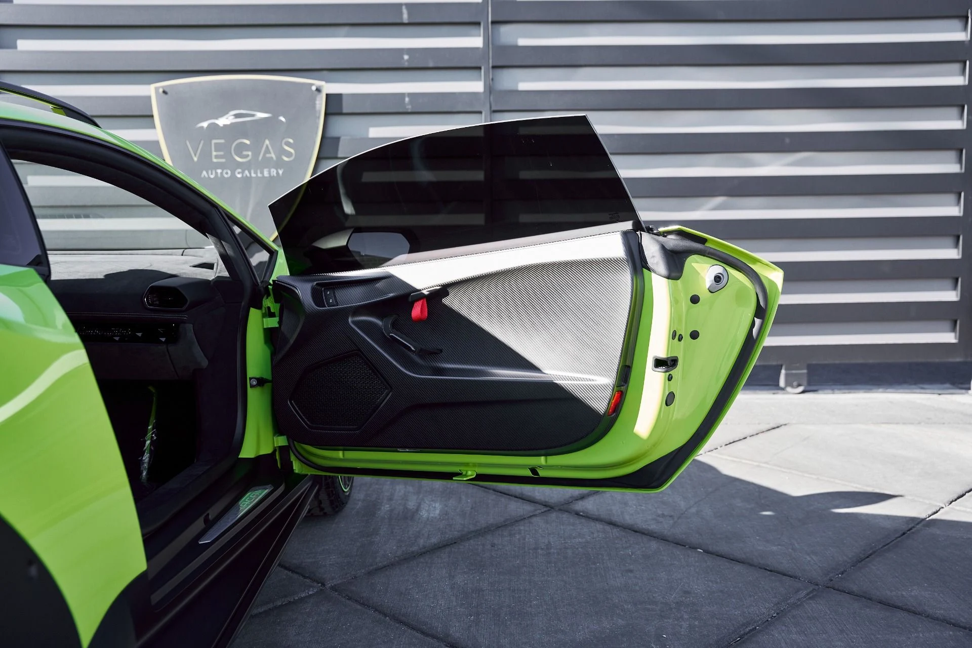 mph031_4253512325_Used_2024_Lamborghini_Huracan_Sterrato_Base_1767062420_07931b8c70