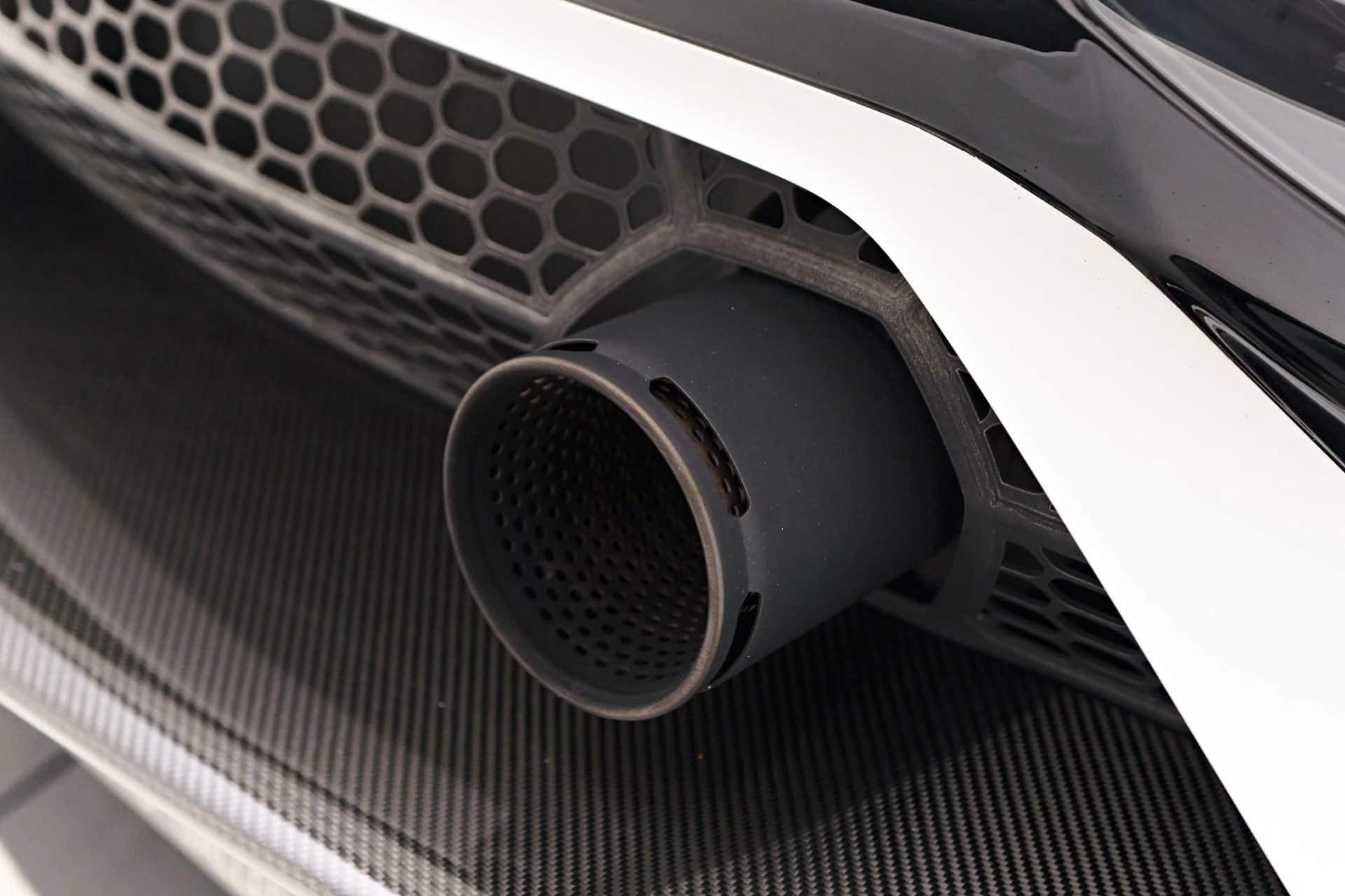mph031_425894798_Used_2021_Lamborghini_Aventador_SVJ_Base_1722739728_ab545c2f85