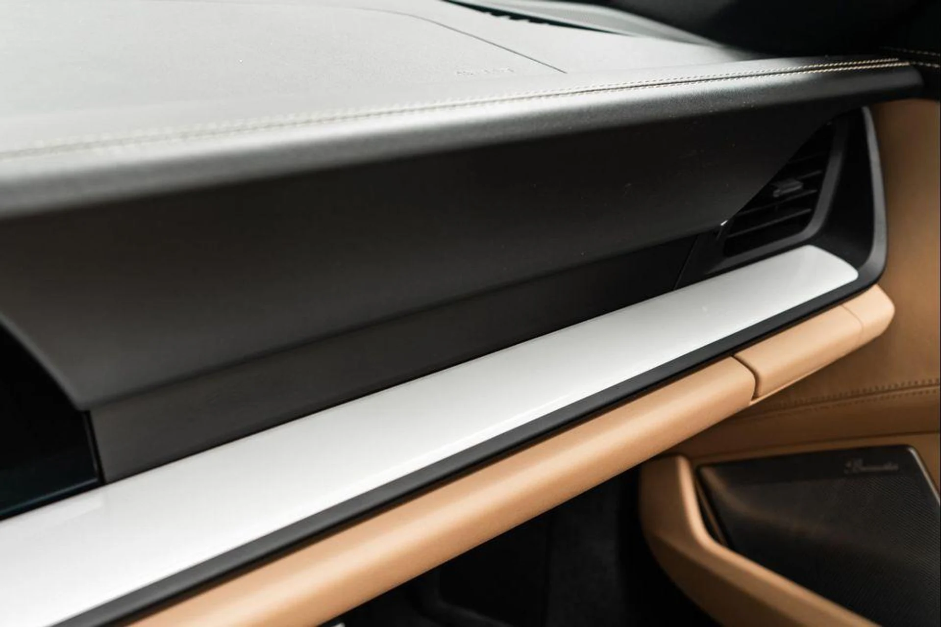 mph031_4259304662_e0y7_Z7_B8_Mqg_9_Up9lvj_Or_Yg6i_UM_d0d3e7a25b