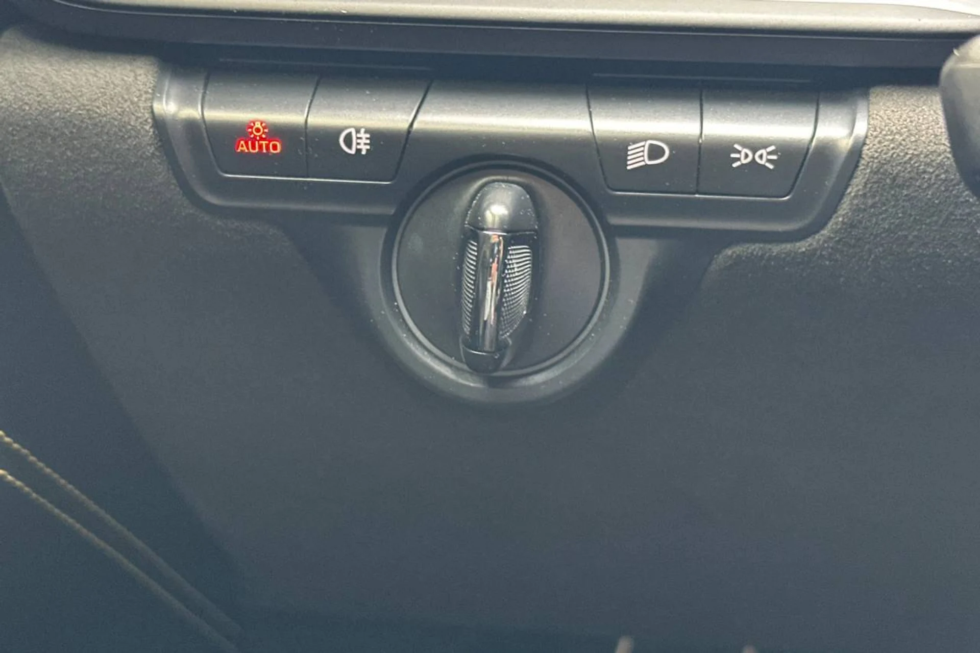 mph031_4261556978_1280_1e4681831b