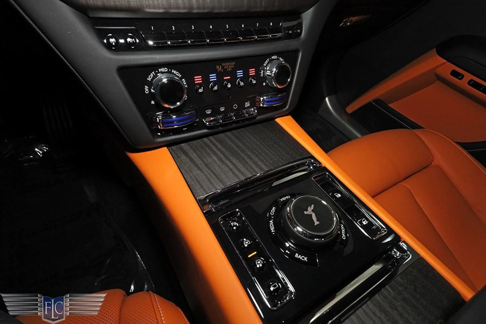 mph031_4277697031_used_2023_rolls_royce_ghost_shootingstarheadlinerilluminatedgrillilluminatedfascia_9689_21720486_32_1024_f7af8477af