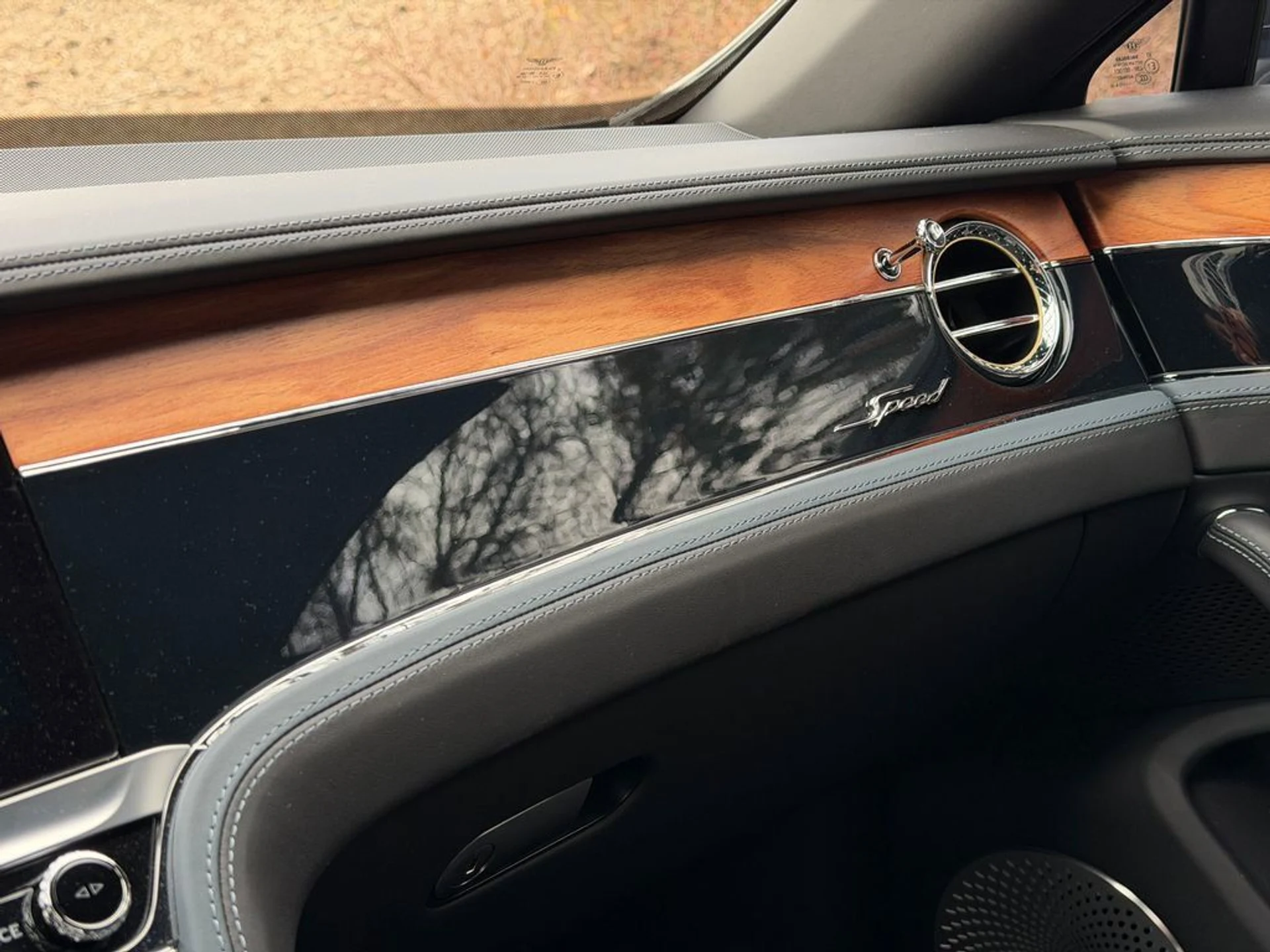 mph031_4290982484_4810730eb6384328a79ea7f3f8a86c64_70db11fa71