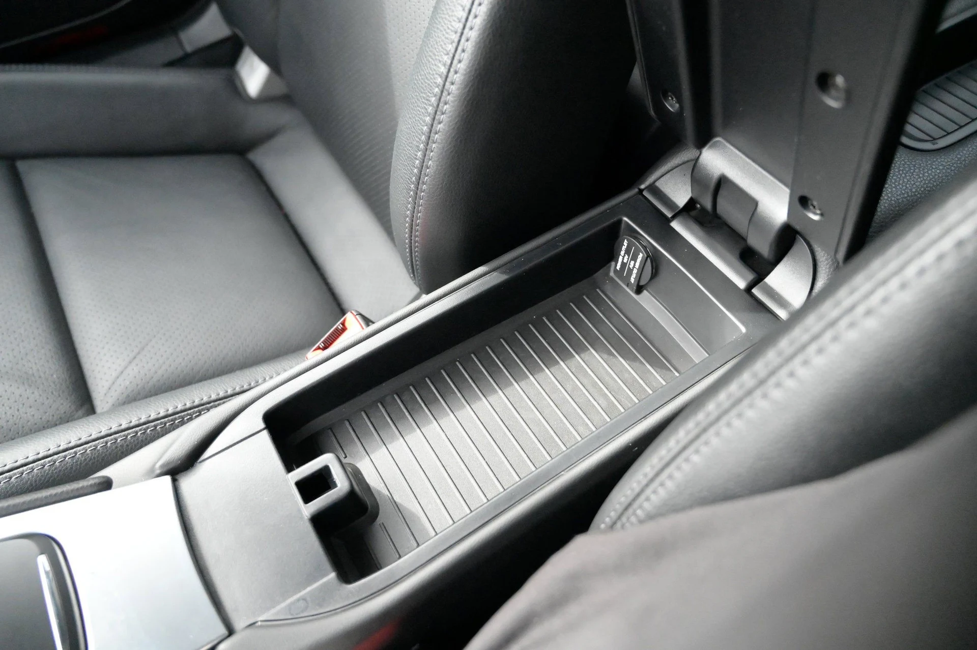 mph031_4293625932_26904fee01db4bdcb83015f9e0ccb35c_28e164cb87