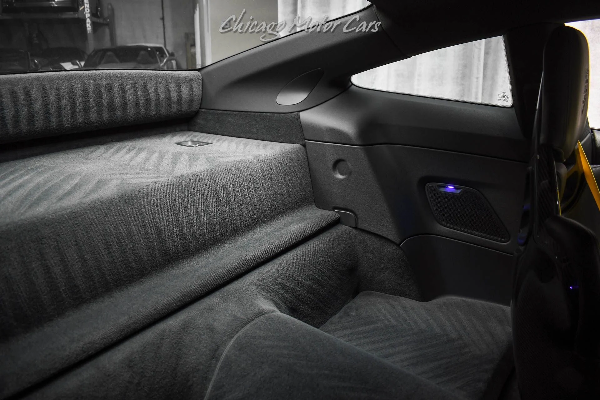 mph031_430117814_13002_p32_l_fca6d2e5b7