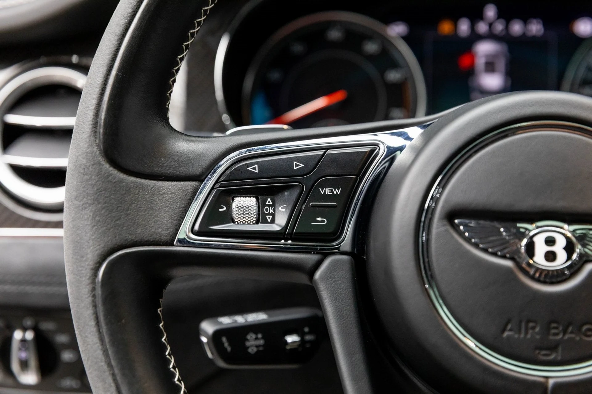 mph031_435030144_32_d369e822e3