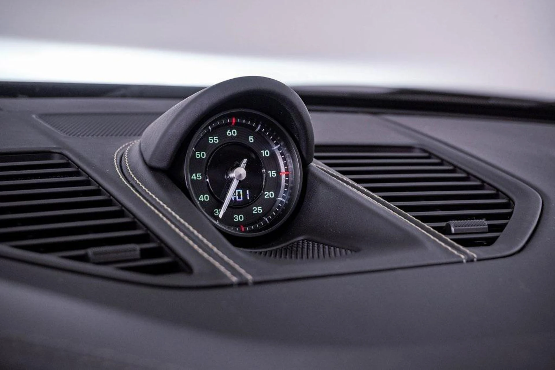 mph031_438026889_r_Pnk_Ecs_Pf_Ghn2_Xo_U_Wom8_Bf6lw_695bca7986