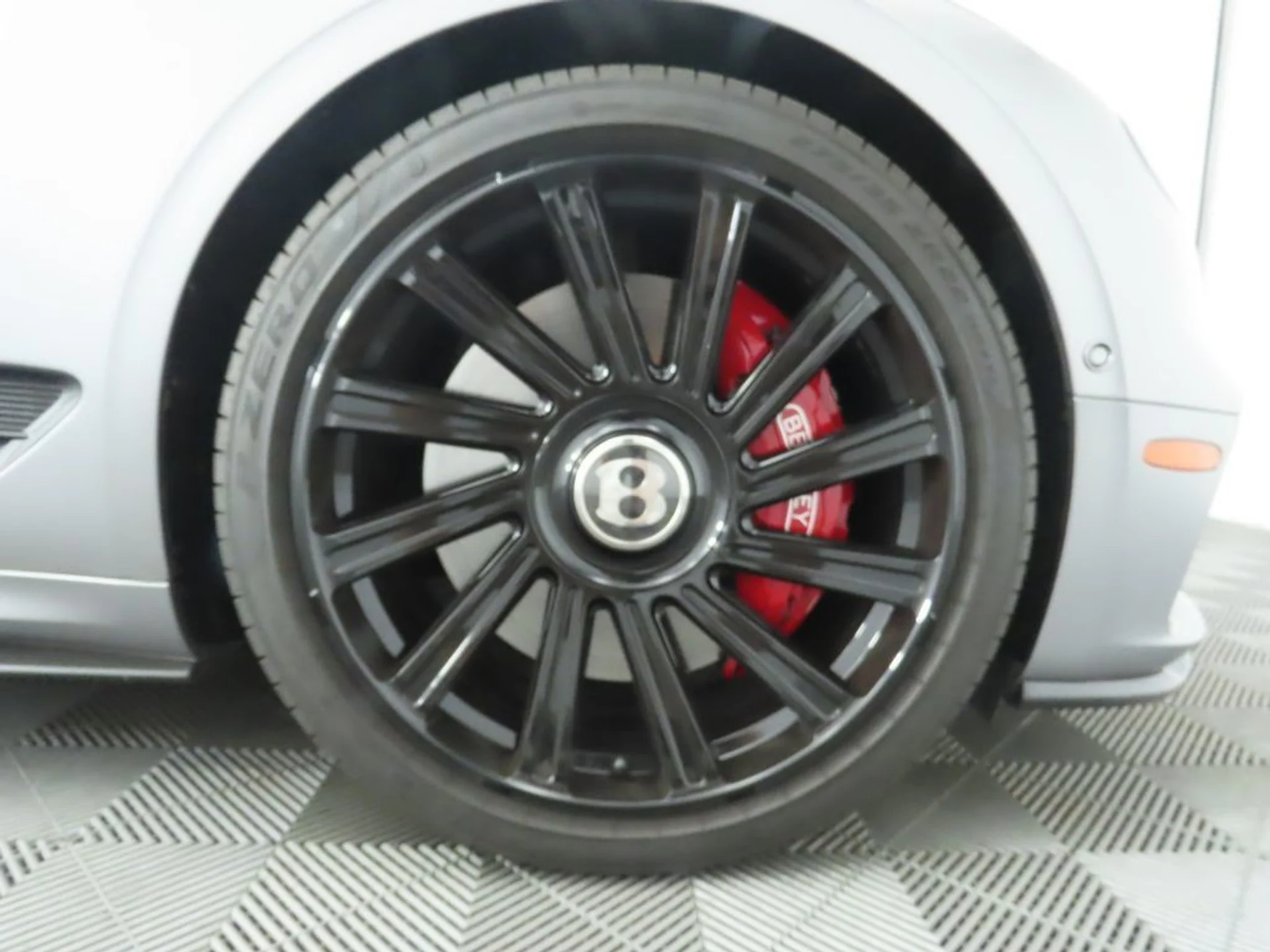 mph031_444441237_used_2024_bentley_continental_gtv8coupe_8119_22922689_32_1024_975840f83a