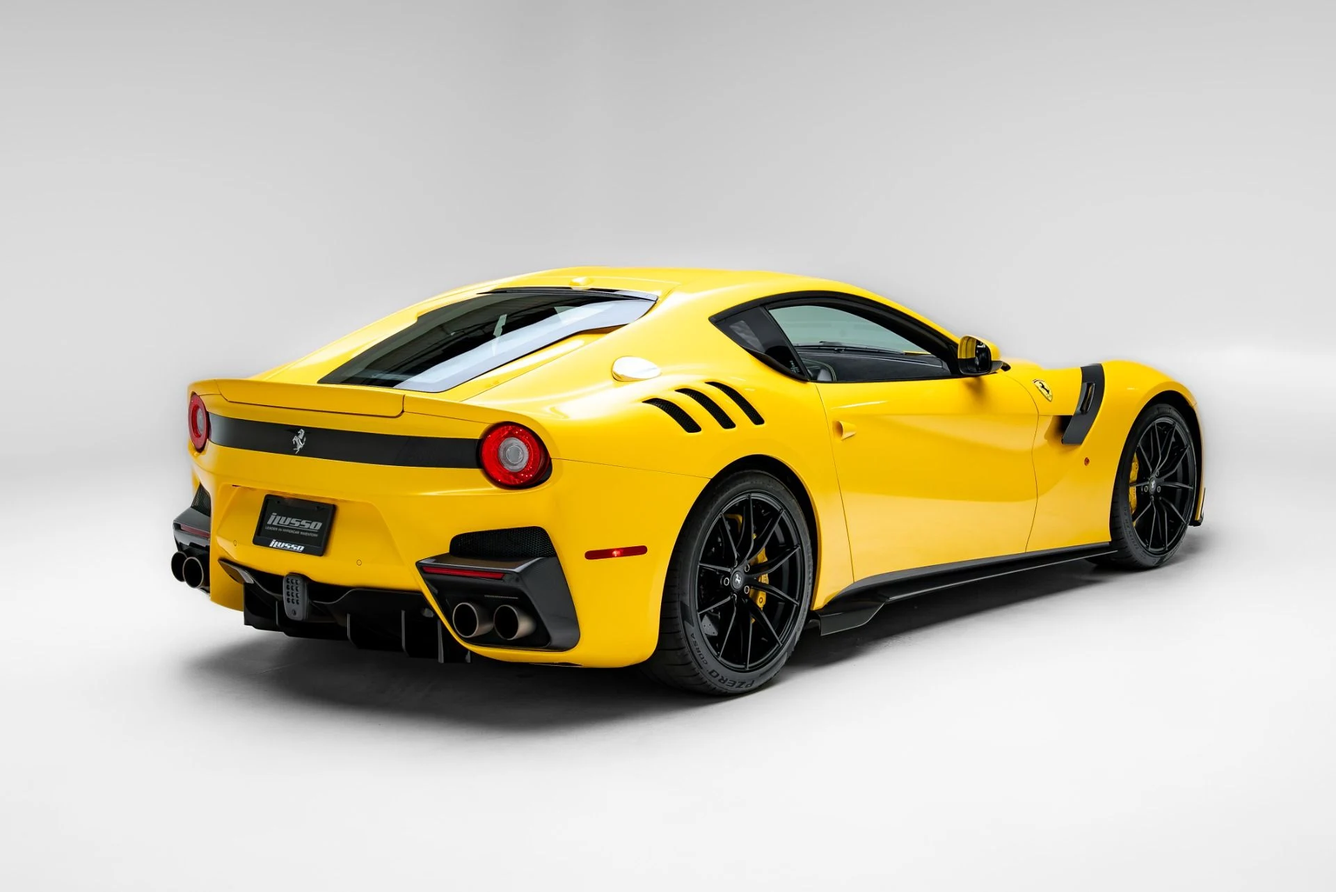 mph031_446009994_Used_2017_Ferrari_F12tdf_1777399989_a2f0d4dc04