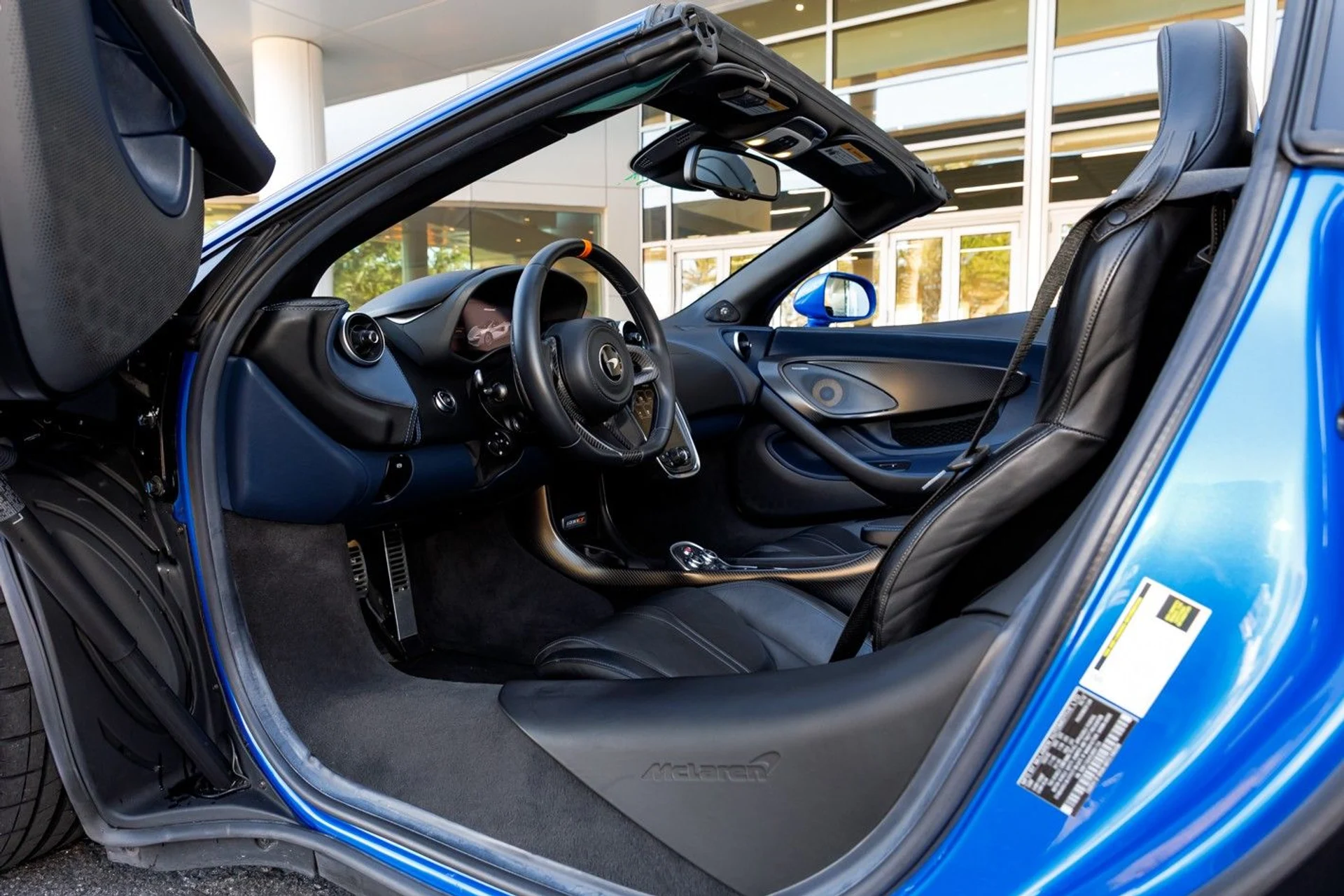 mph031_446624461_14_p32_l_bb23bca272