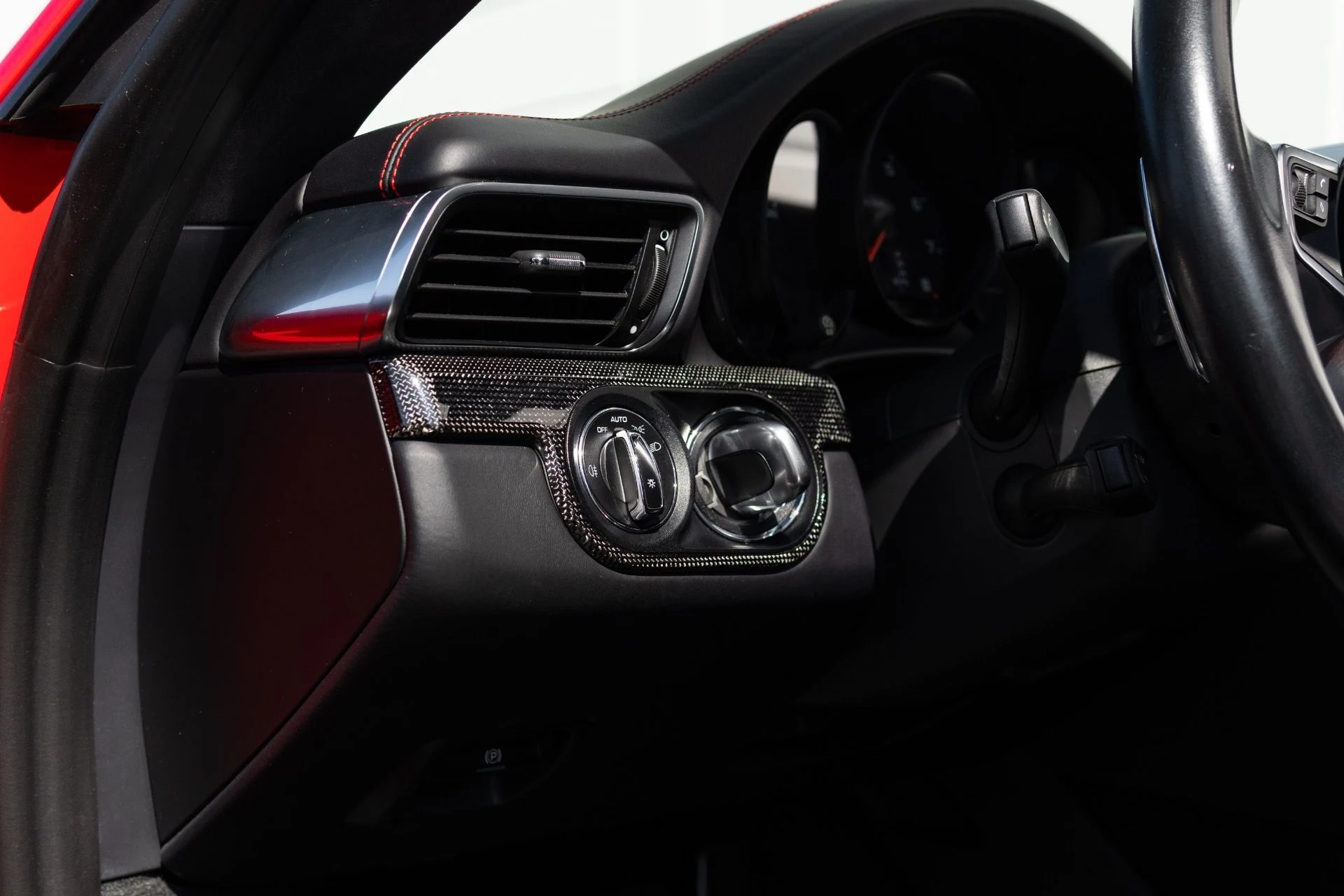 mph031_449559525_Used_2019_Porsche_911_Carrera_4_1772073420_7b39c1f4d4