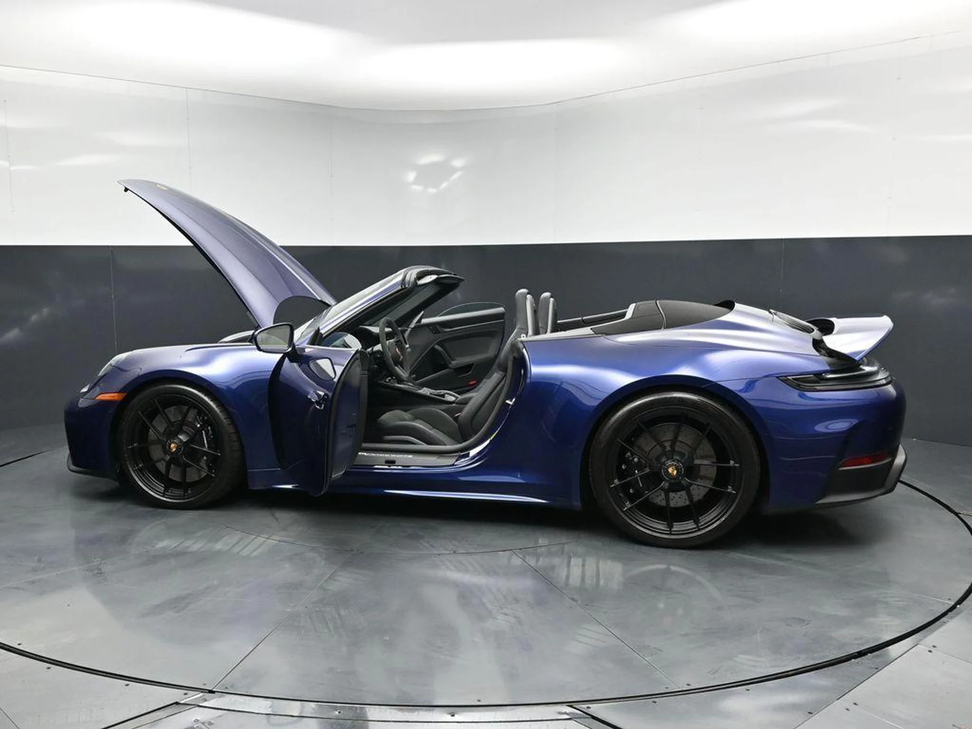 mph031_466115273_3h3_OL_Zm_RCQN_Uyw_Akz_Ekh700_DMME_1fd65b5e66