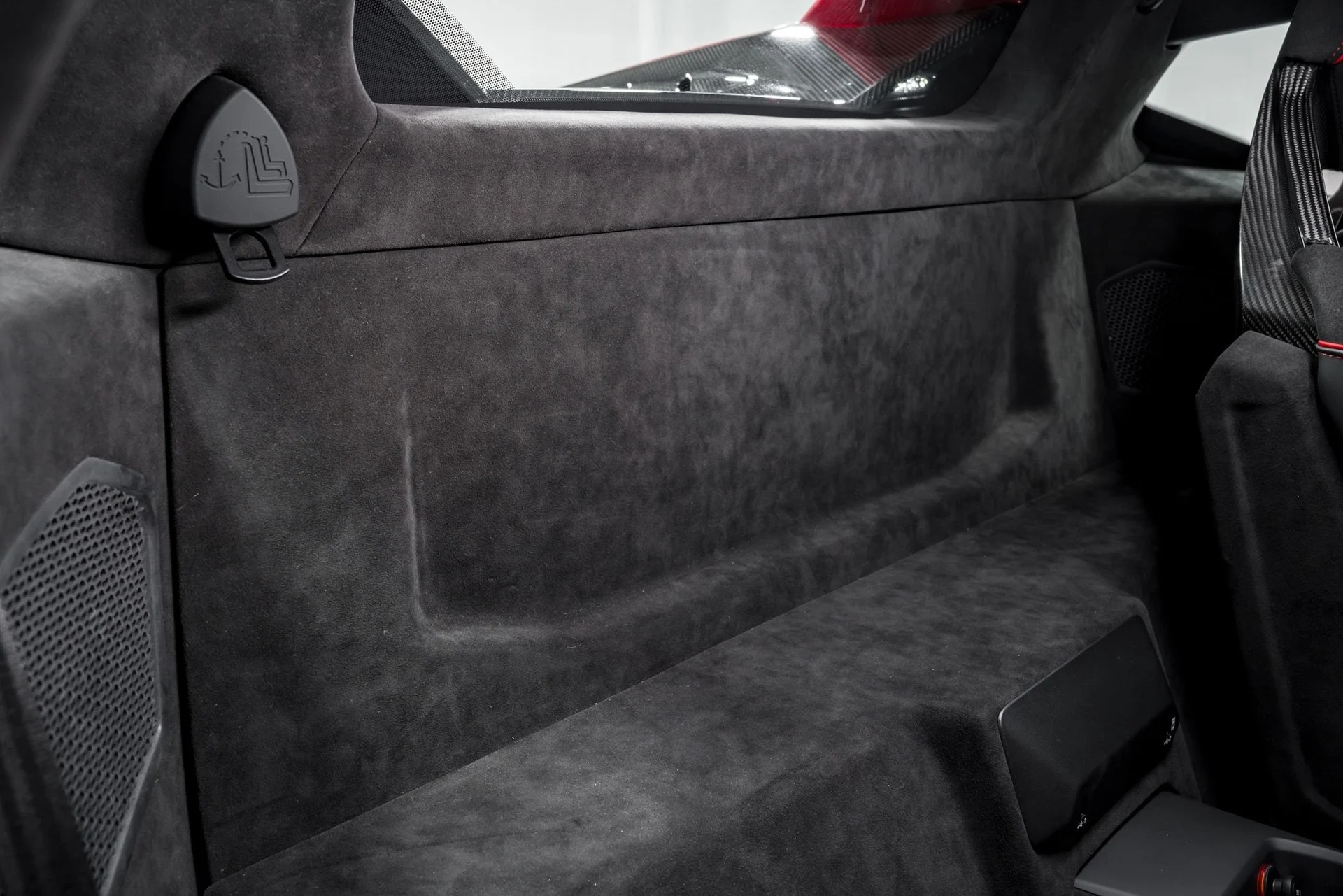 mph031_476094000_5ad7c8b2b5fd47924115788b5fa8a565x_0032d9a338