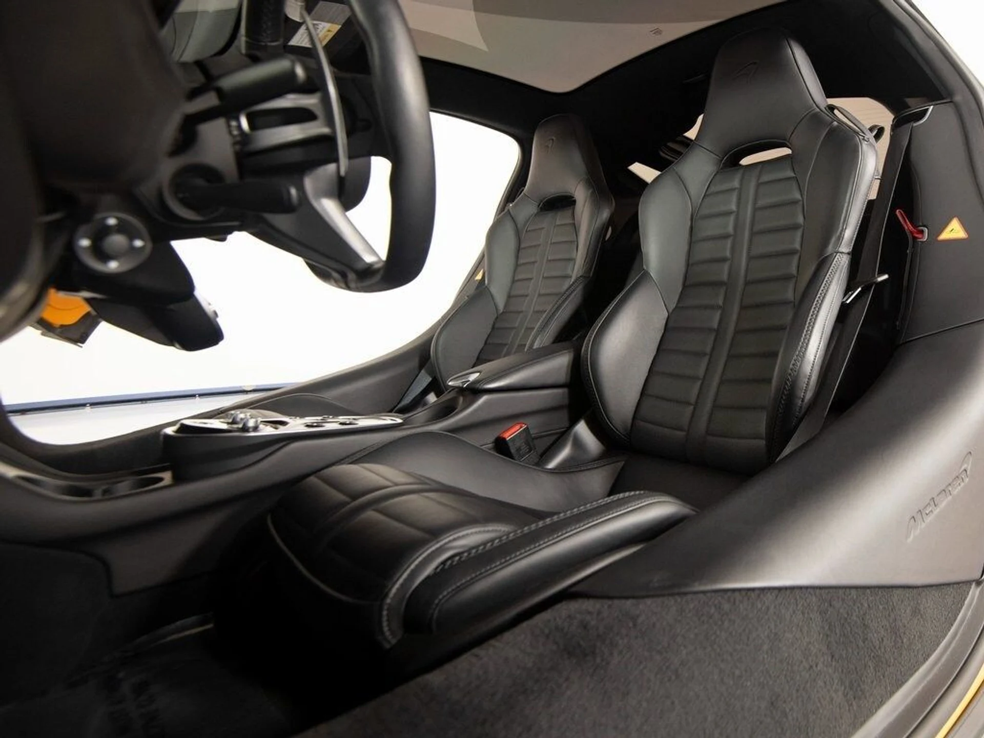 mph031_481409298_e2bf2cca3ea8340ef889bdeaf8e04c5cx_840945524f