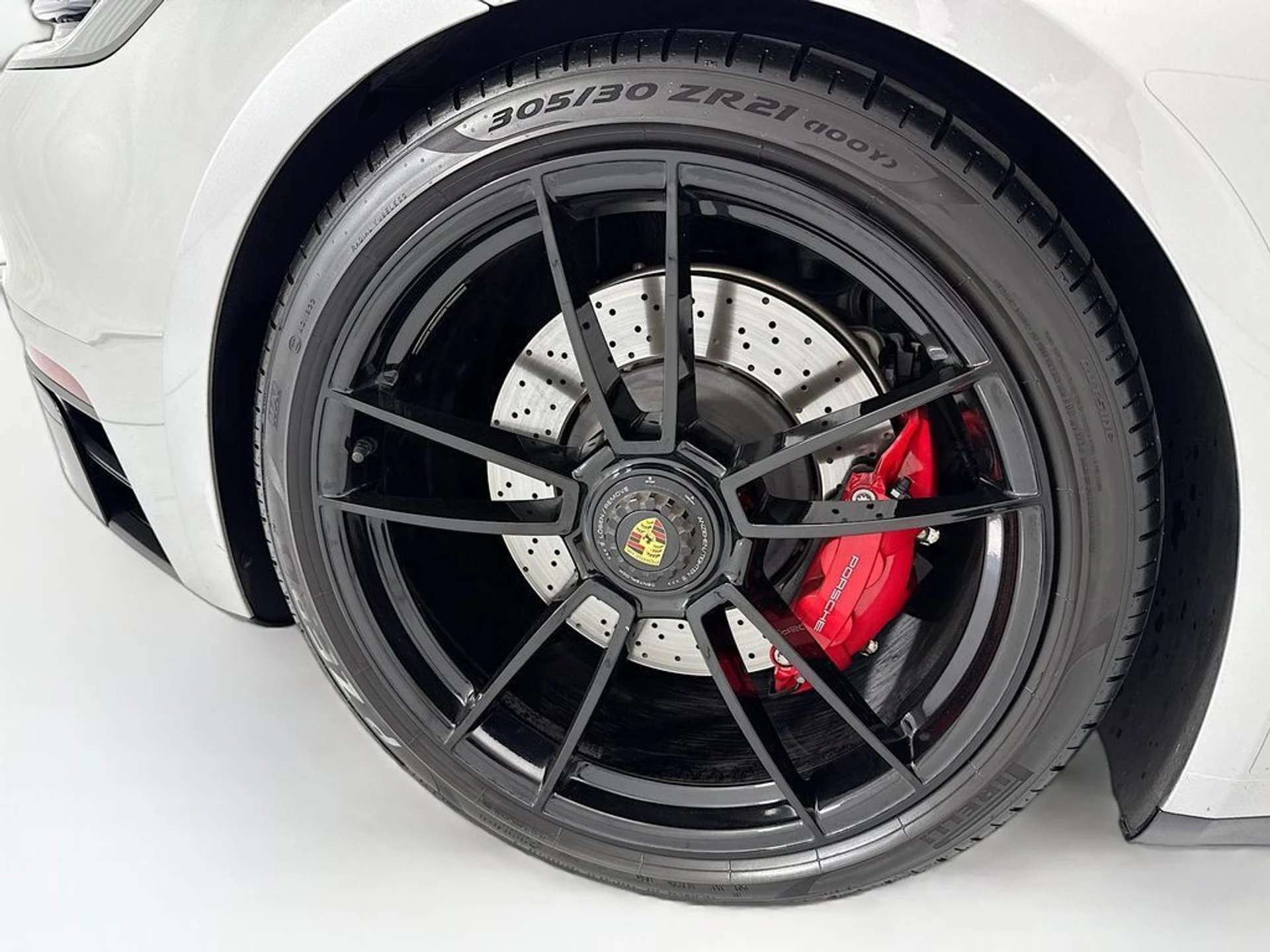 mph031_481544241_used_2022_porsche_911_carrerascabriolet_8119_23027418_32_1024_d2043c1ee6