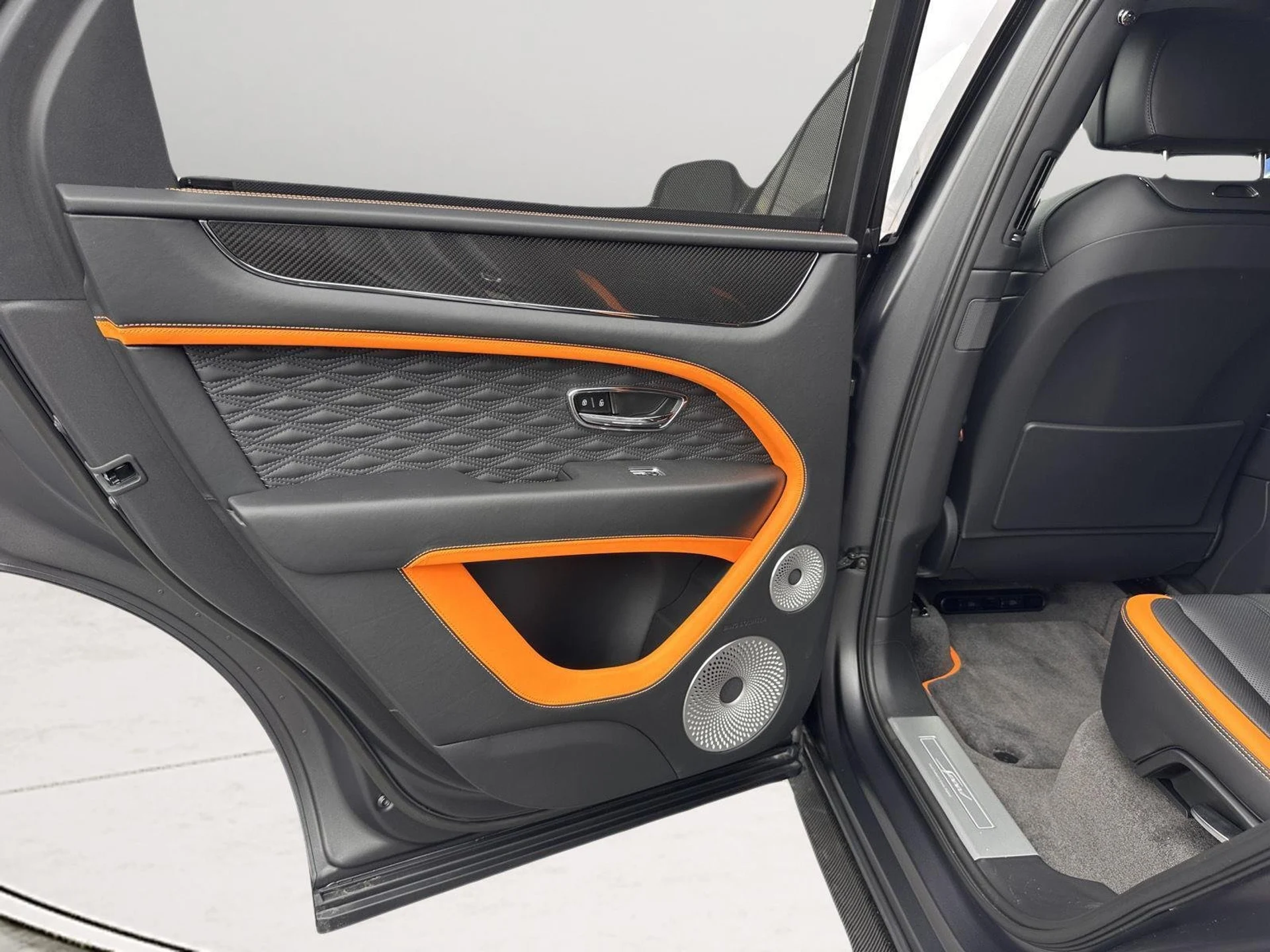 mph031_489380406_f07cfbca41909053a552536b915a3f7e_ce45b29dc0