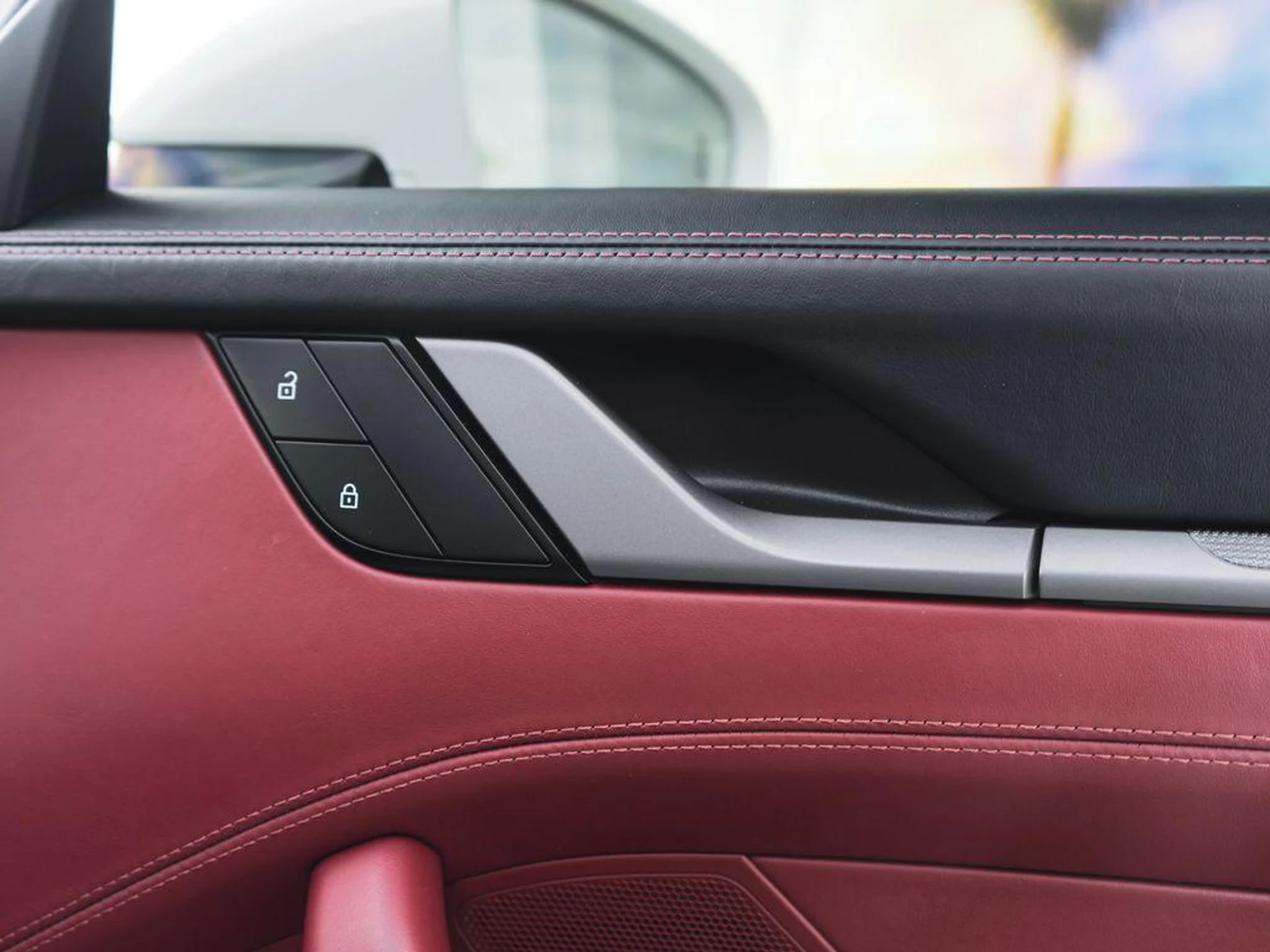 mph031_490000113_9_Ujl_SQ_Eg_L2_Xz_TZ_On73rho_J_p6z_E_50a711f986