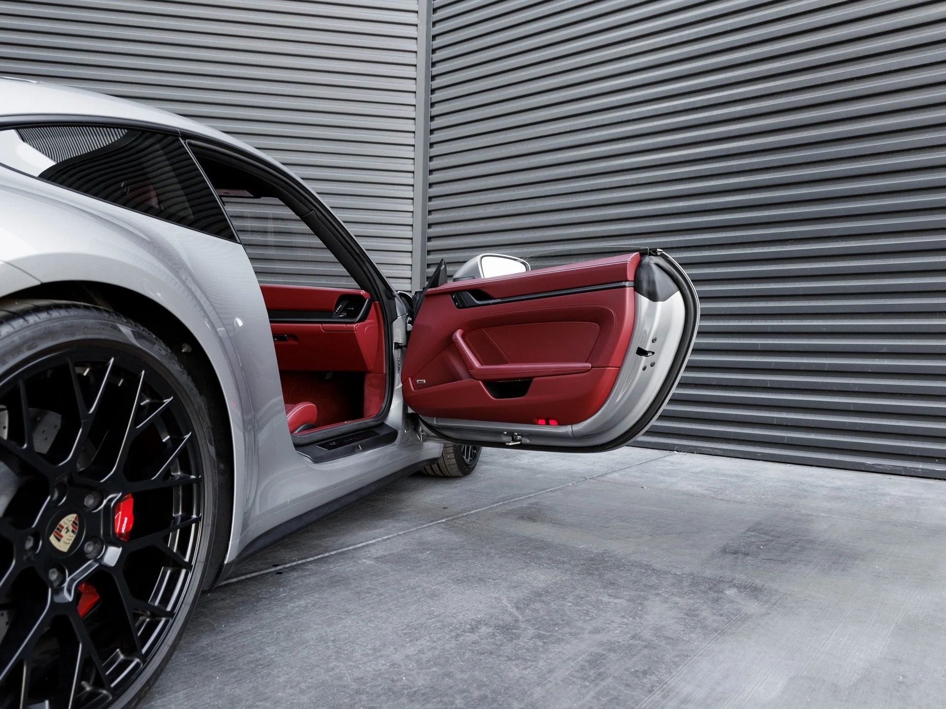 mph031_490836951_32_11fb1e6759