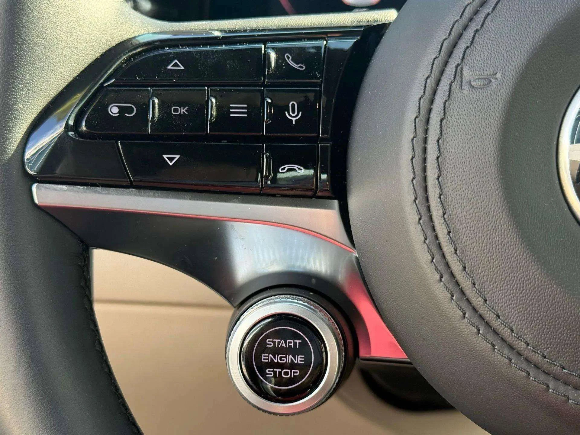 mph031_493985064_f4d6194e3ce445f6a0b1e9cf57a159b5_677c099553