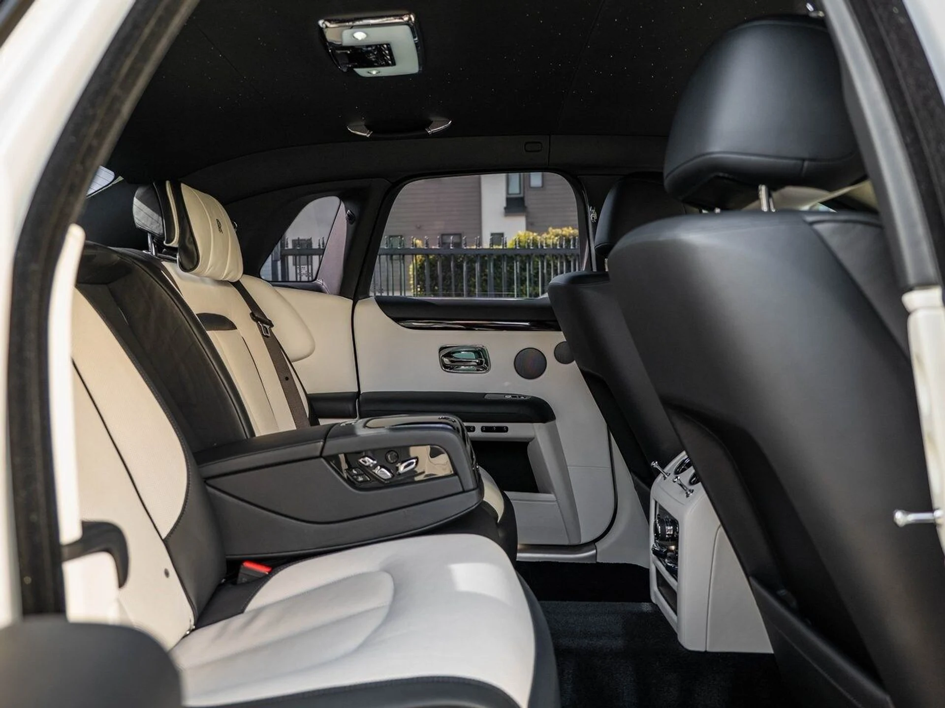 mph031_495662270_4103faa287095c70e451d6b75bec7255x_5e0f946e50