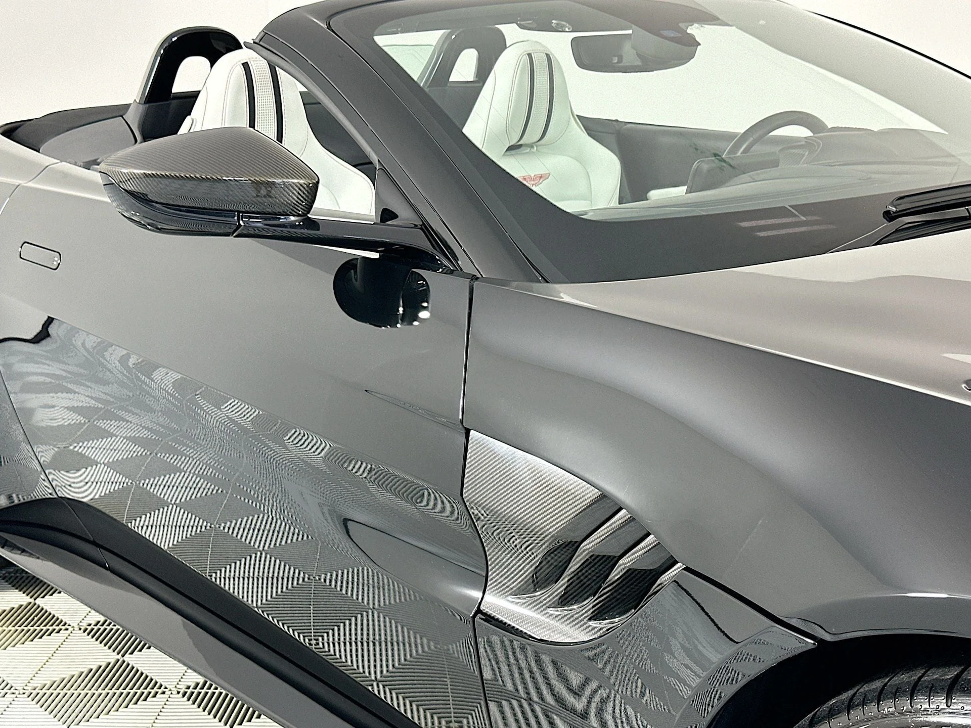 mph031_504159897_32_6f3a777b4a