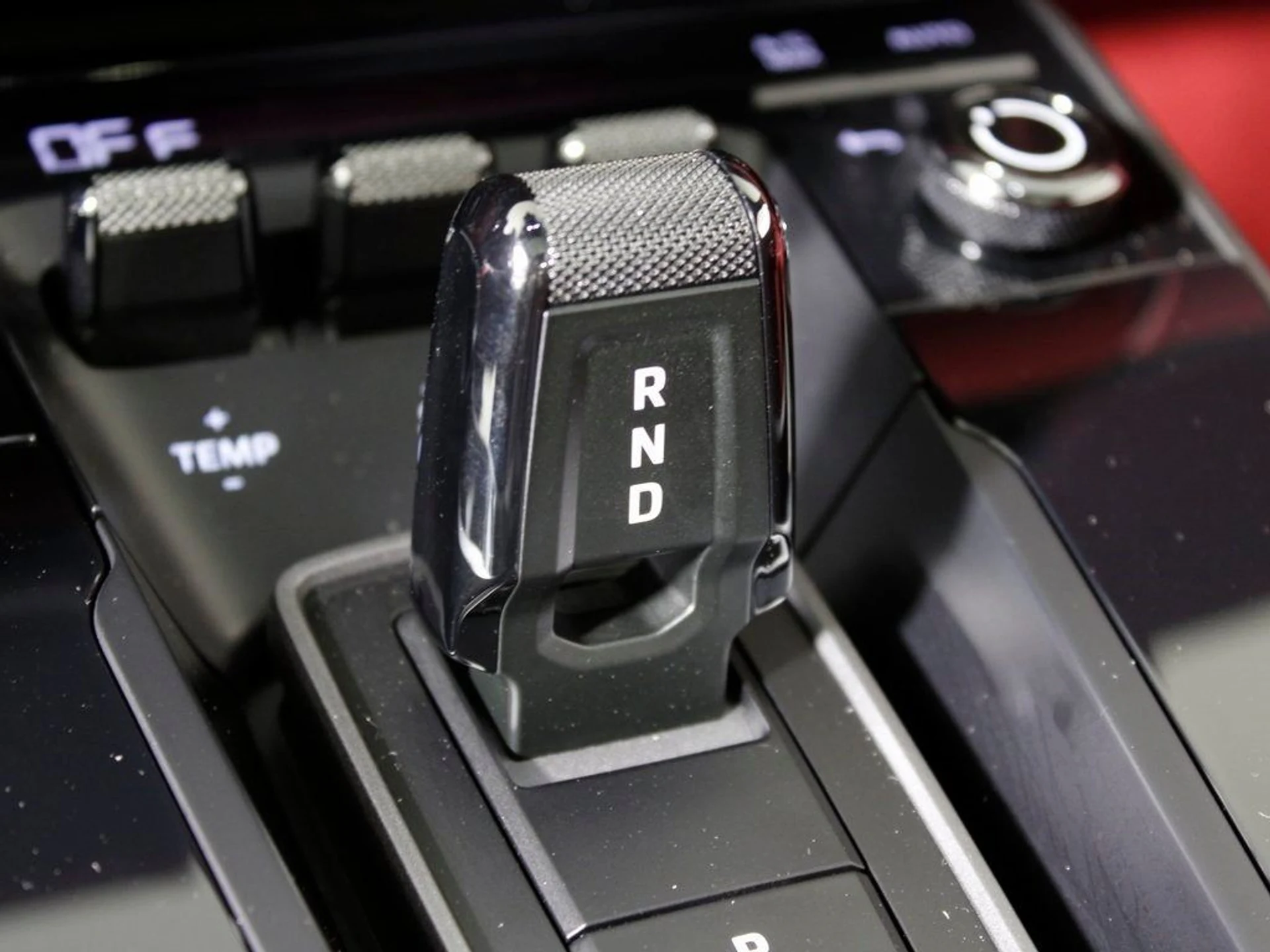 mph031_504391472_32_a6c7da39fb