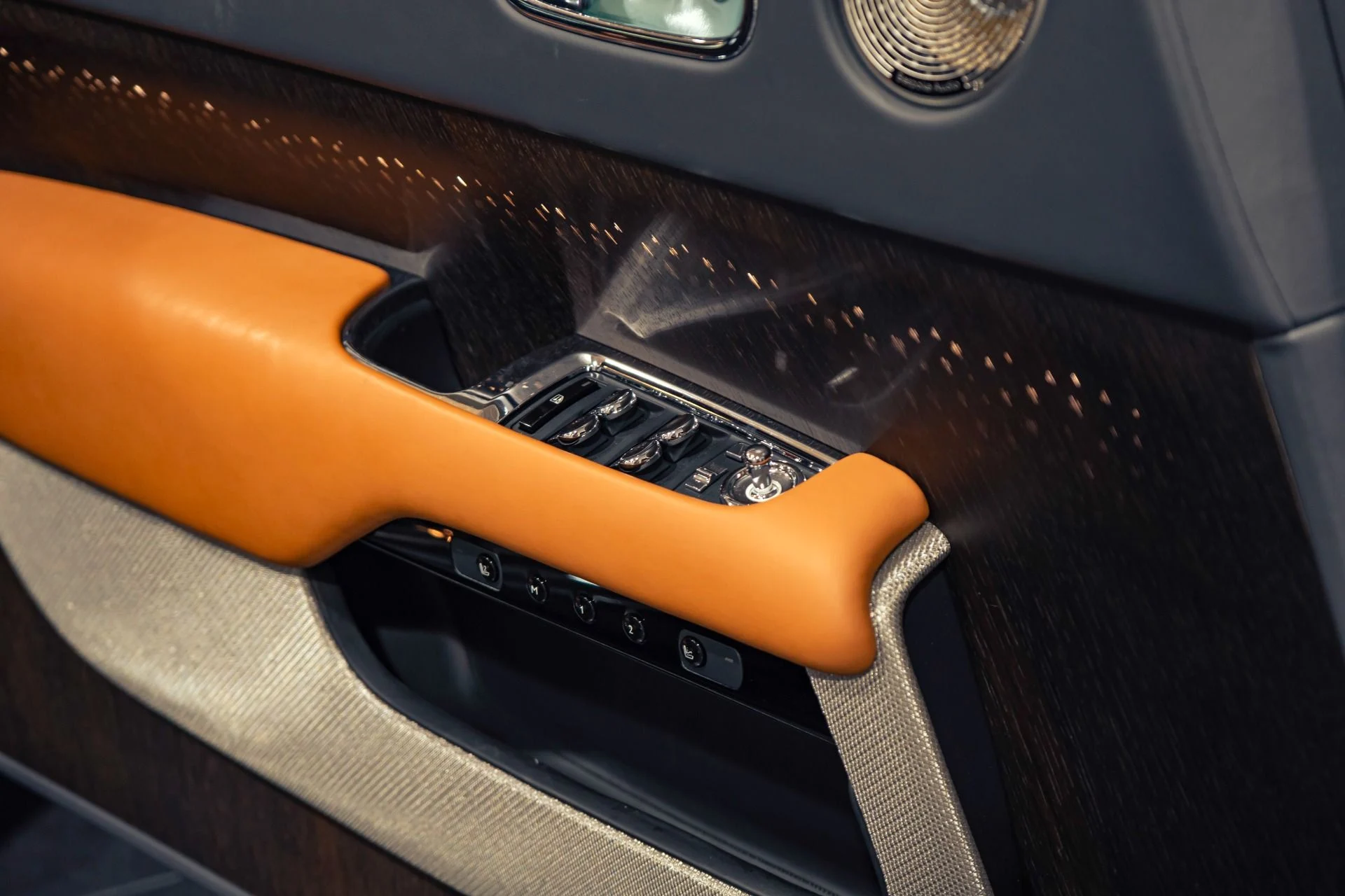 mph031_50693545_Used_2018_Rolls_Royce_Wraith_RARE_1_of_55_Luminary_Edition_1774531595_2e84fe9946