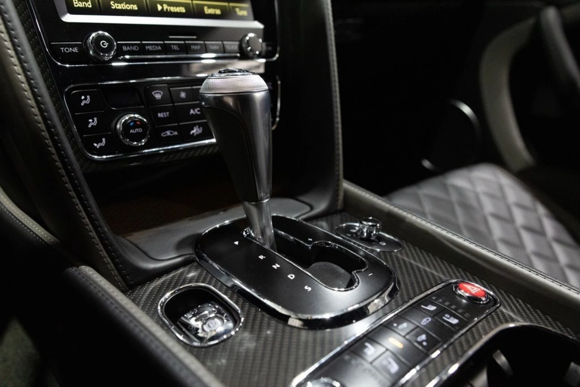 mph031_518169478_q1fys80n80su2yqjt4ru3n2e4j8z_24ac828483