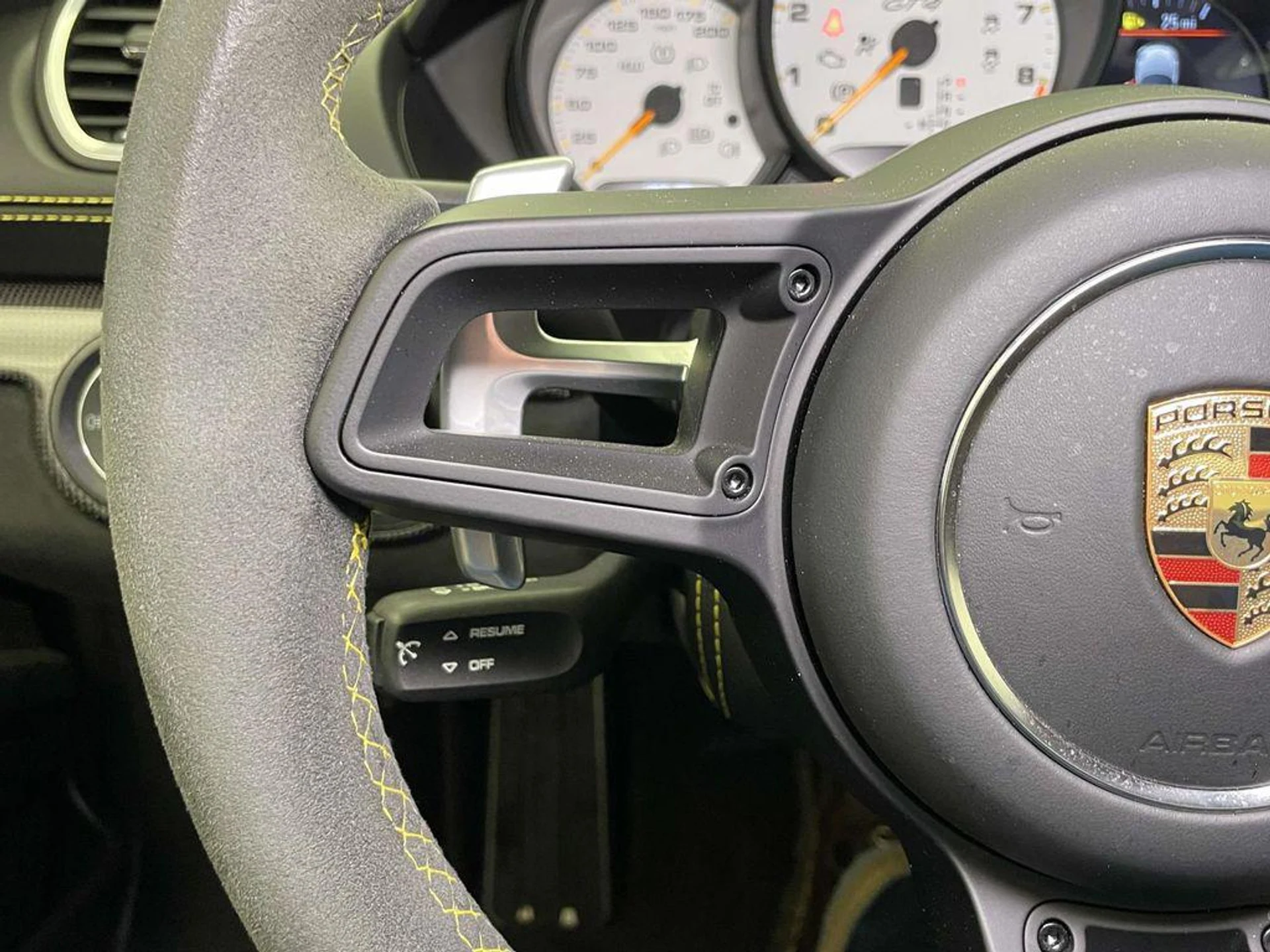 mph031_519467835_DBOKQ_Ah_Ns_E_Rmz6_R0_X_Zf4_Jp_slk_A_c11adec58c