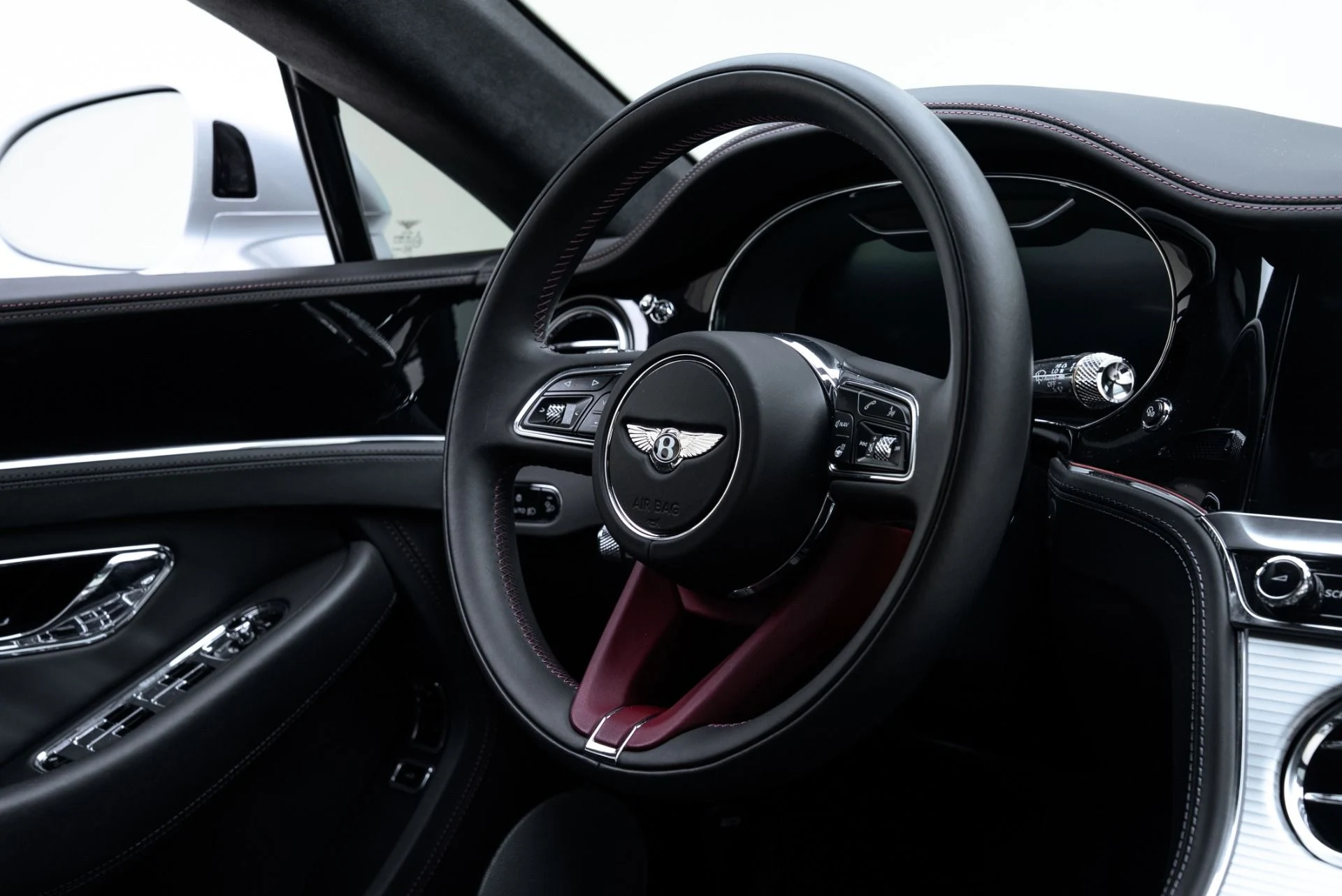 mph031_526954534_Used_2023_Bentley_Continental_GT_V8_1775153262_fe5e4c5207
