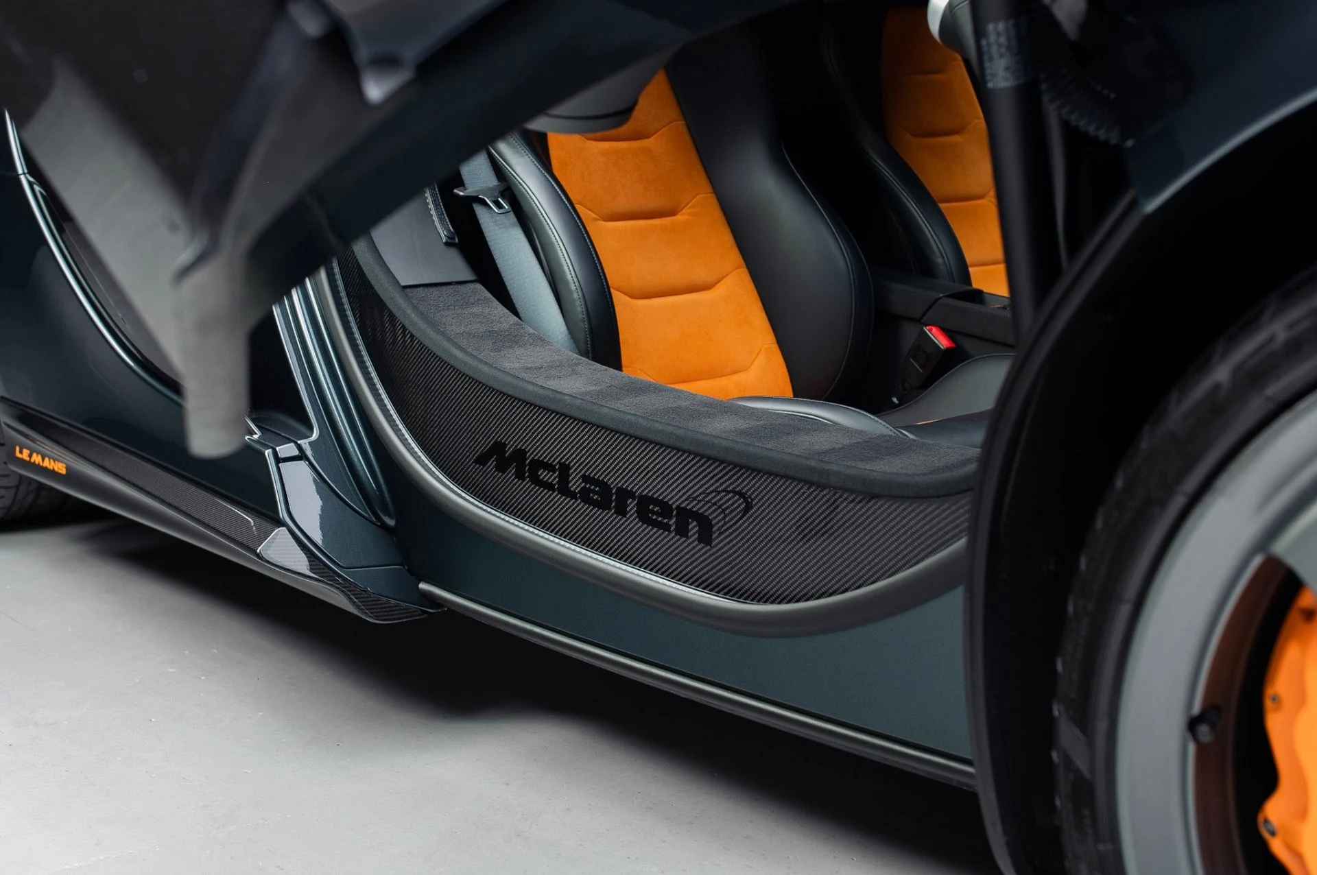 mph031_535227204_Used_2015_Mc_Laren_650_S_LE_Coupe_Le_Mans_Special_Edition_150_1791217045_c44ac0eb80