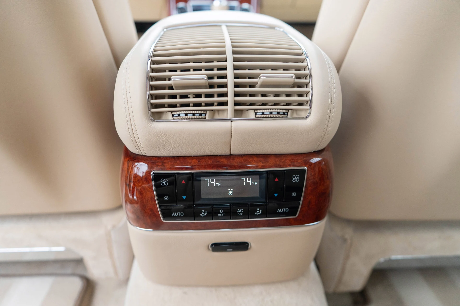 mph031_545251412_32_dc7afe6dc8