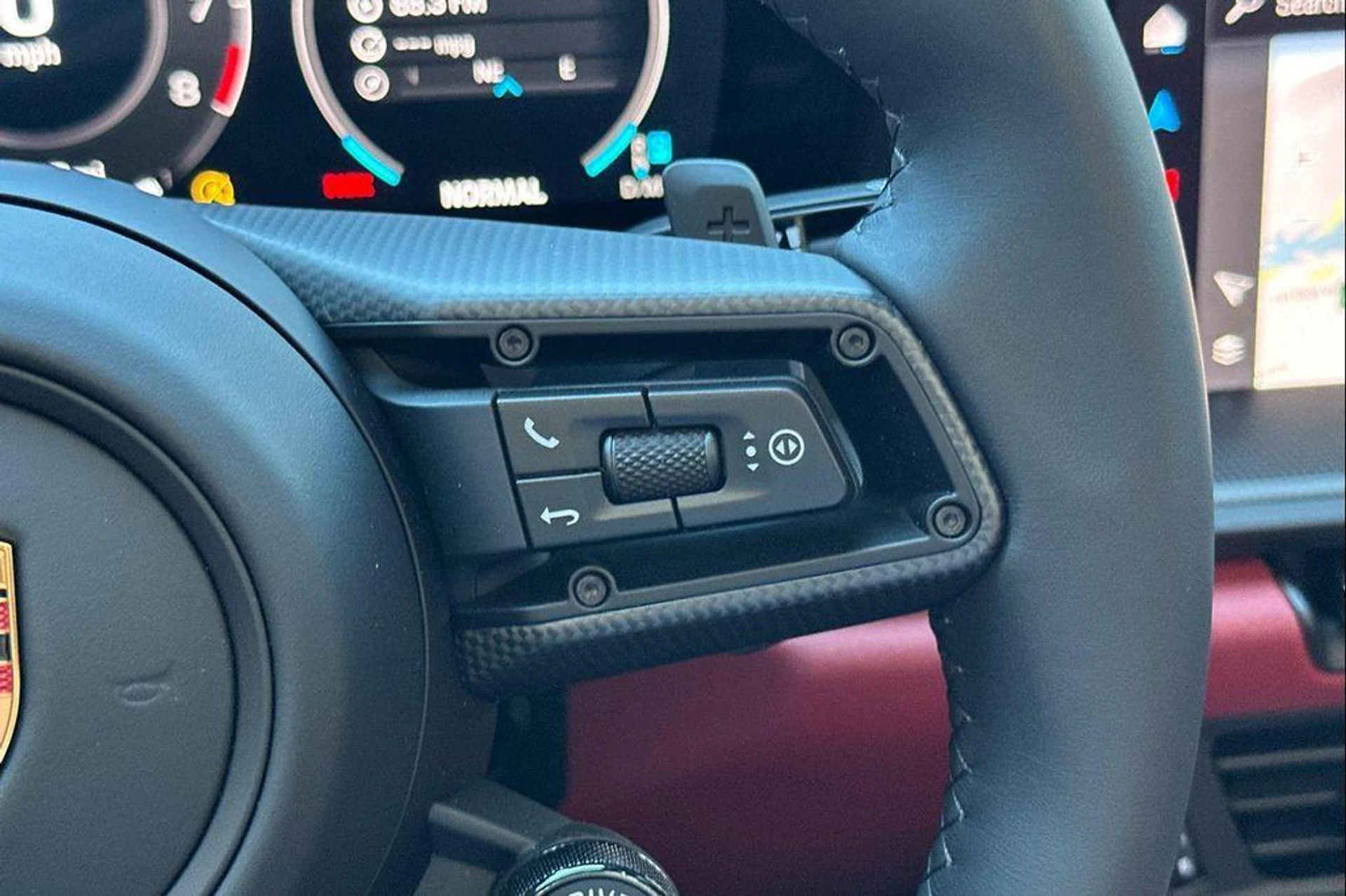 mph031_550288353_uc_GD_Nido337_OWNY_4b4_Wmnr_Jfu_Ac_4ffe643b71