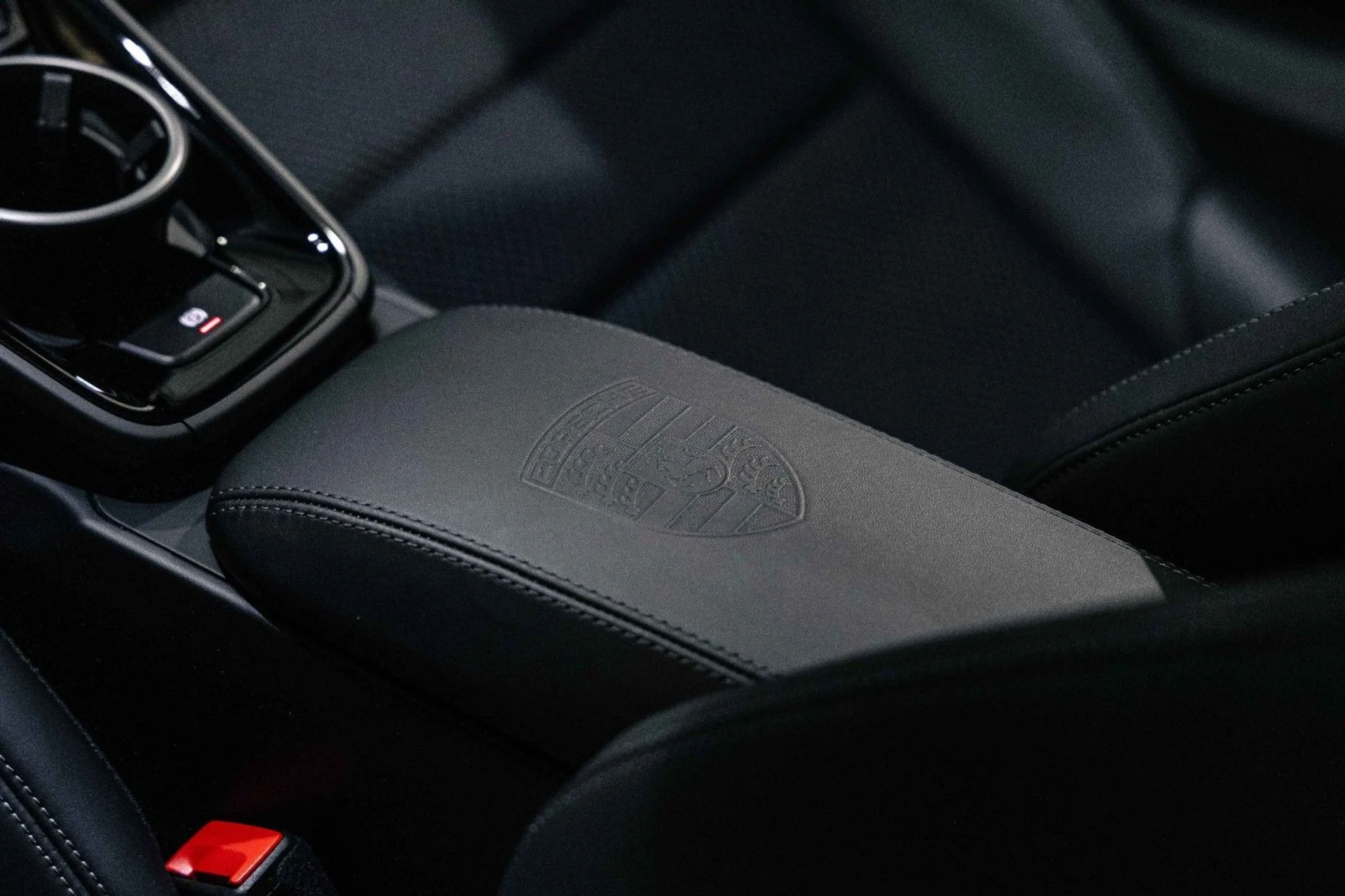 mph031_553536859_Ew_a113aeeae6