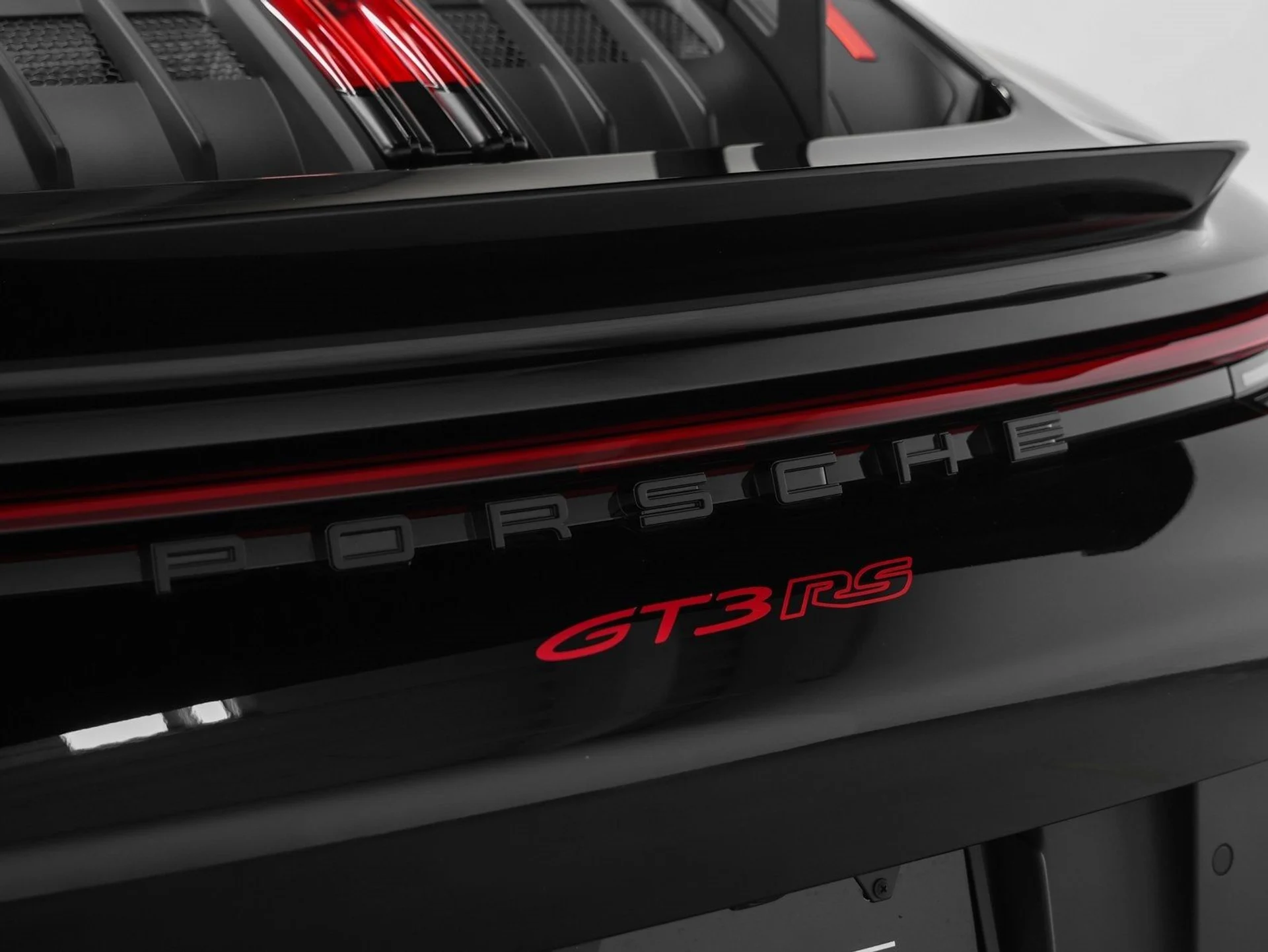 mph031_561027626_32_91ffbf6e20