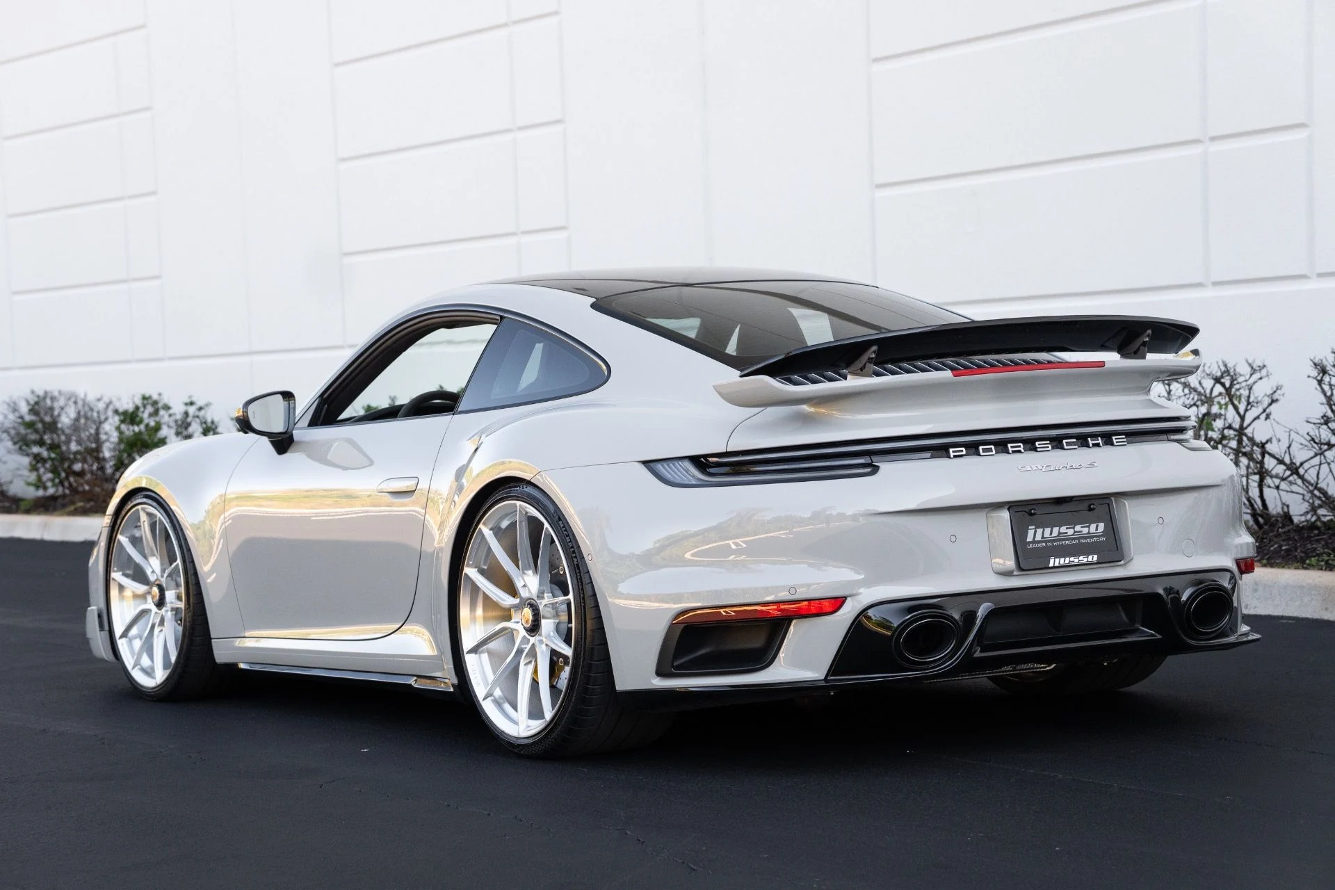 mph031_566690888_Used_2022_Porsche_911_Turbo_S_1770440206_3d92daa0d1