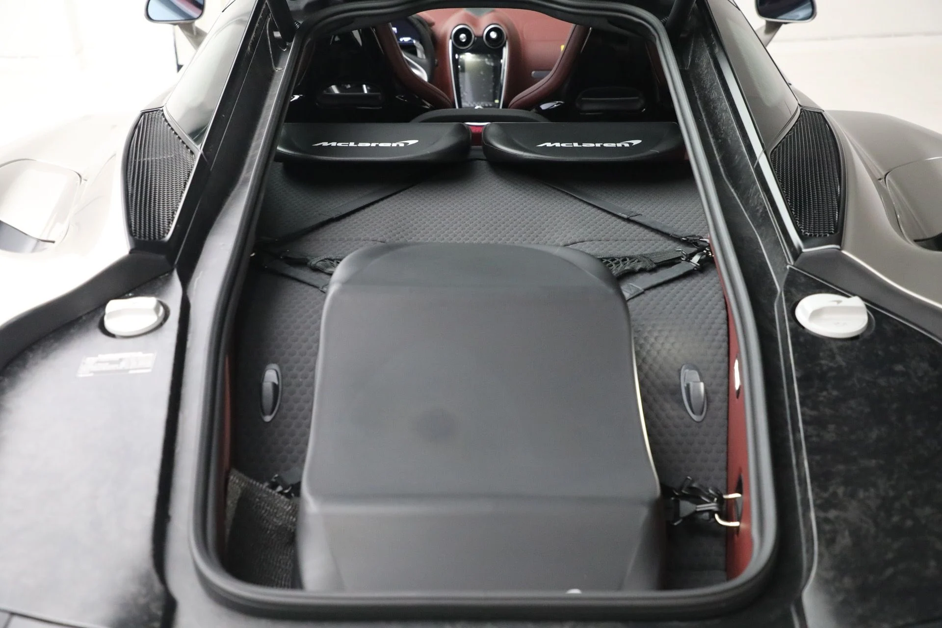 mph031_56811315_Used_2023_Mc_Laren_GT_Pioneer_b2b10dd492