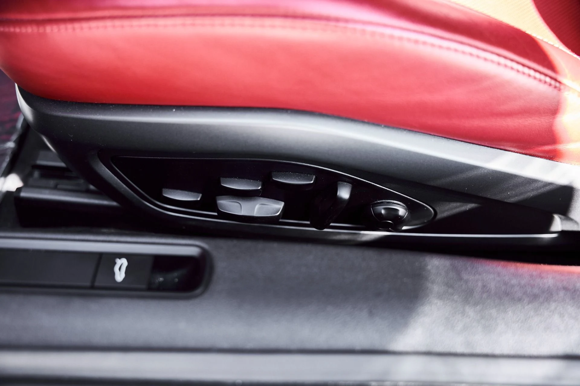 mph031_569162320_Used_2021_Porsche_911_Turbo_S_1773797047_1d5e15cdaf